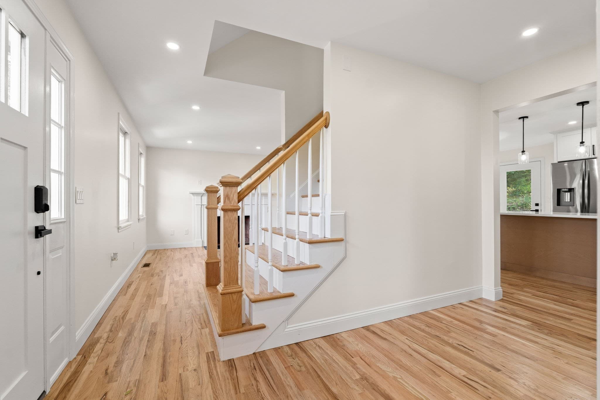 Single Family Residence at 17 Ferry Rd, Methuen MA 01844, Methuen, photo 2 of 42