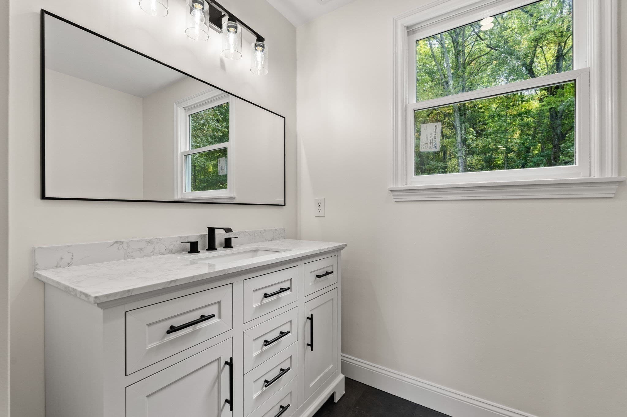 Single Family Residence at 17 Ferry Rd, Methuen MA 01844, Methuen, photo 26 of 42