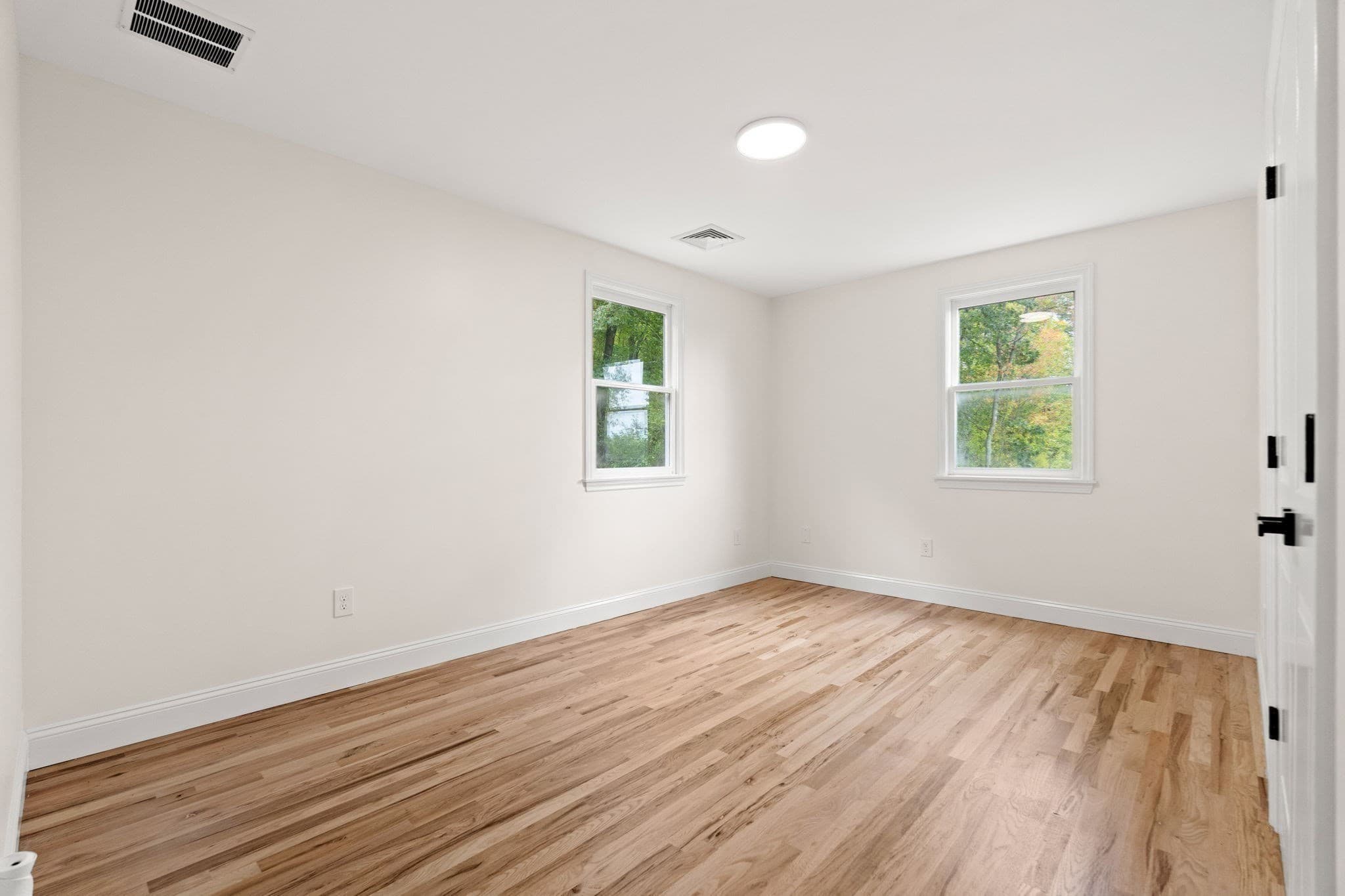 Single Family Residence at 17 Ferry Rd, Methuen MA 01844, Methuen, photo 28 of 42