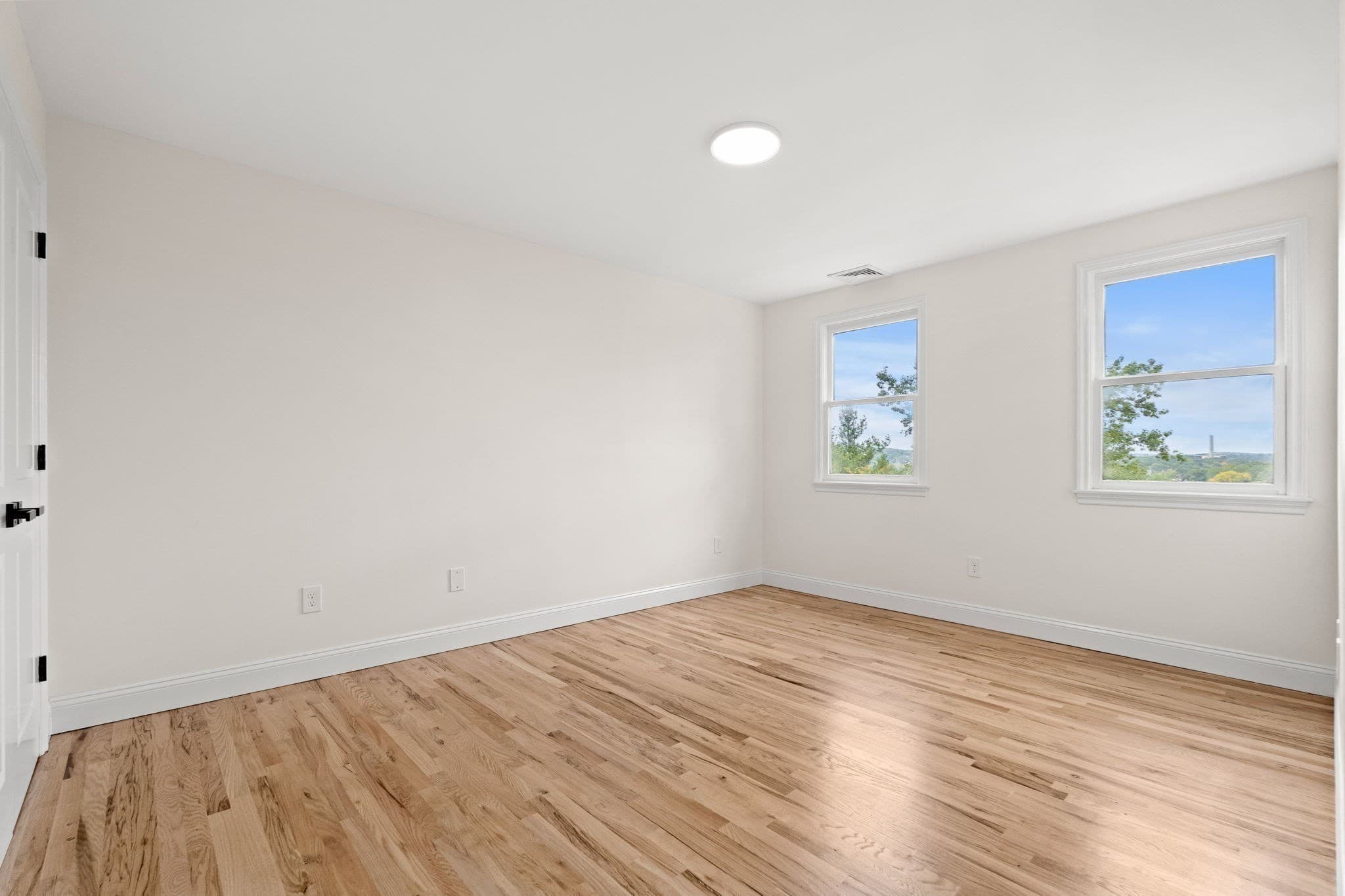 Single Family Residence at 17 Ferry Rd, Methuen MA 01844, Methuen, photo 30 of 42