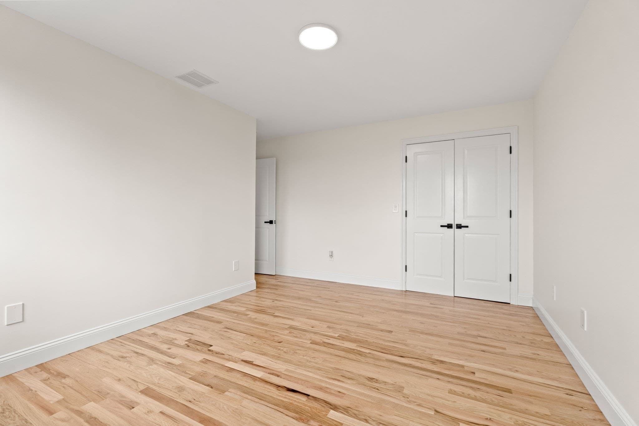 Single Family Residence at 17 Ferry Rd, Methuen MA 01844, Methuen, photo 29 of 42