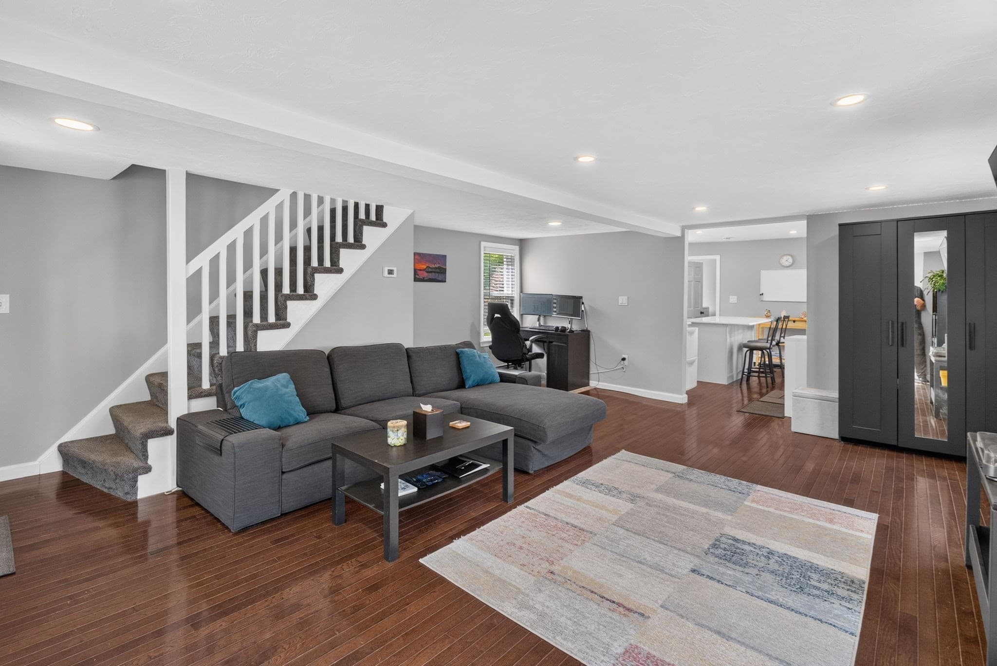 Single Family Residence at 81 Littleton Rd, Chelmsford MA 01824, Chelmsford, photo 4 of 41