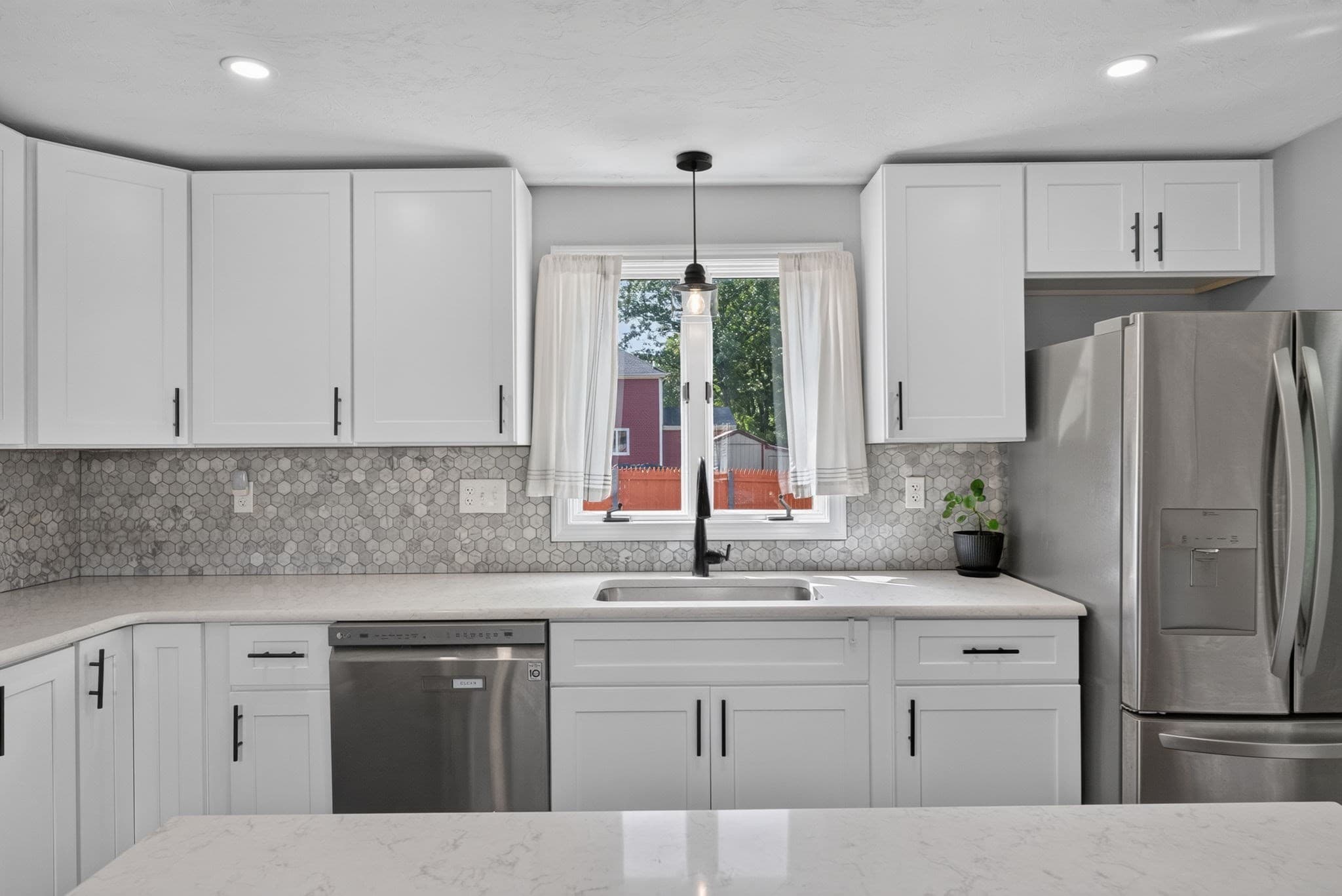Single Family Residence at 81 Littleton Rd, Chelmsford MA 01824, Chelmsford, photo 8 of 41