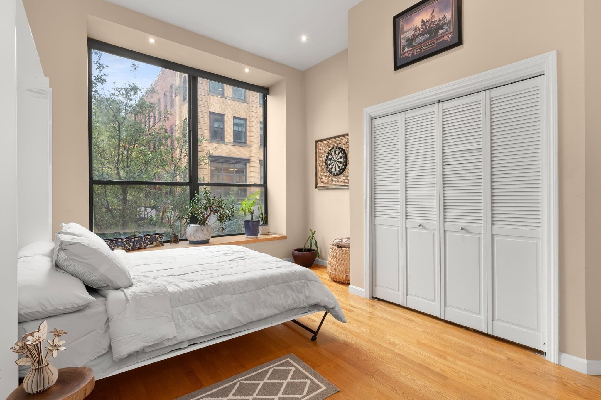 Condominium at 170 Oxford St # 201, Lynn MA 01901, Lynn, photo 10 of 17