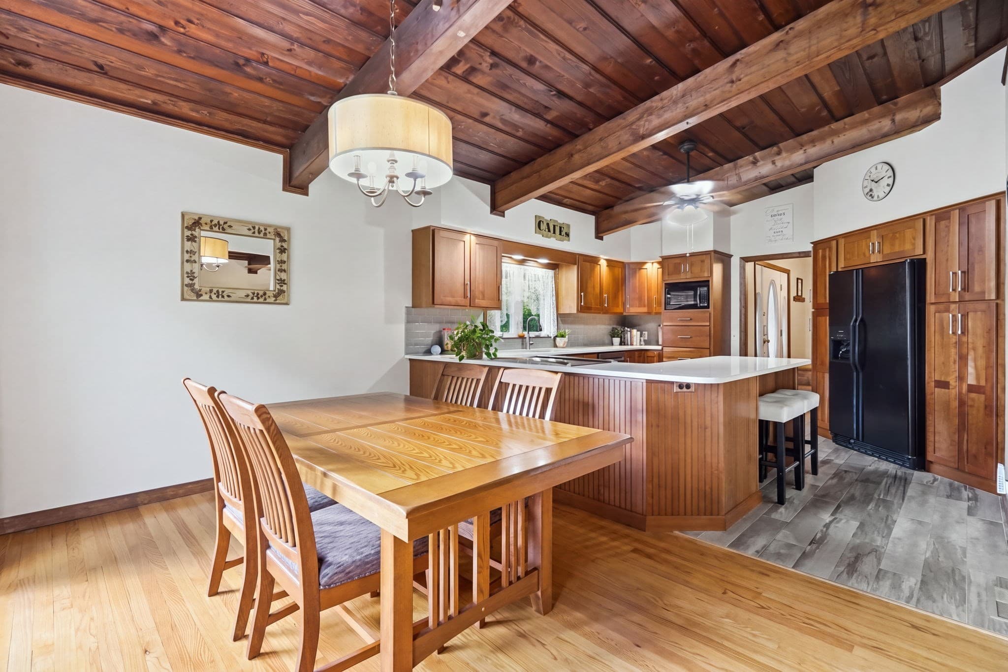 Single Family Residence at 10 Circle Dr, Wilbraham MA 01095, Wilbraham, photo 12 of 36