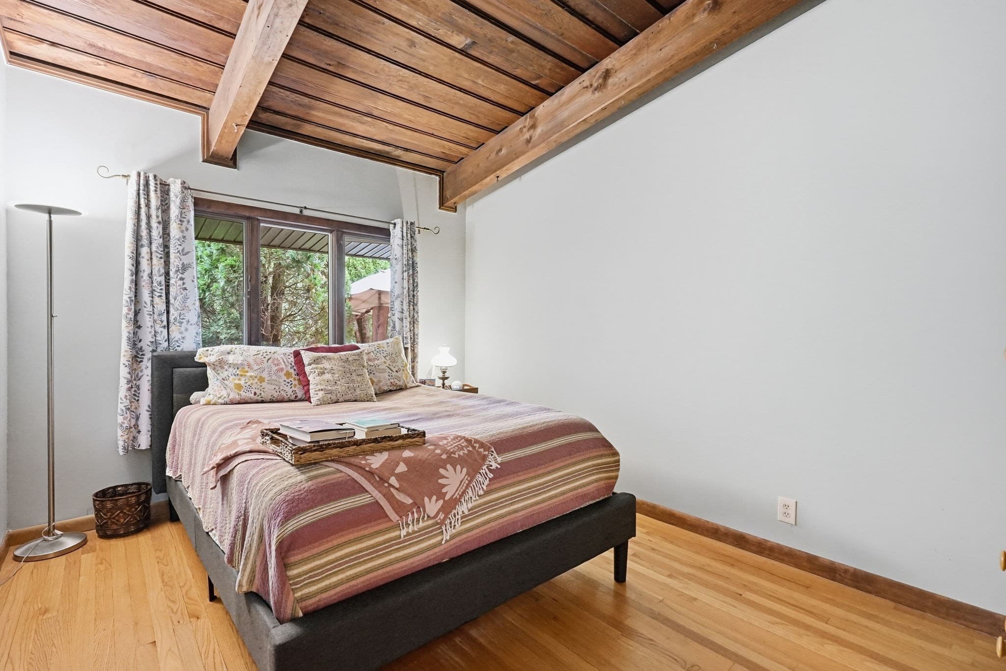 Single Family Residence at 10 Circle Dr, Wilbraham MA 01095, Wilbraham, photo 14 of 36