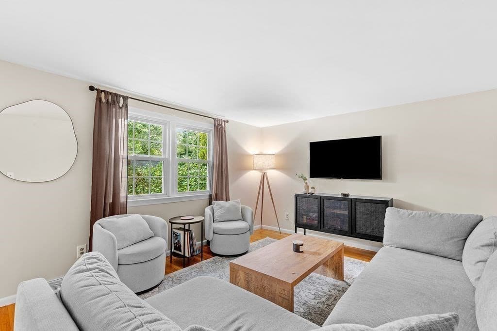 Single Family Residence at 15 October Lane, Plymouth MA 02360, Plymouth, photo 11 of 36