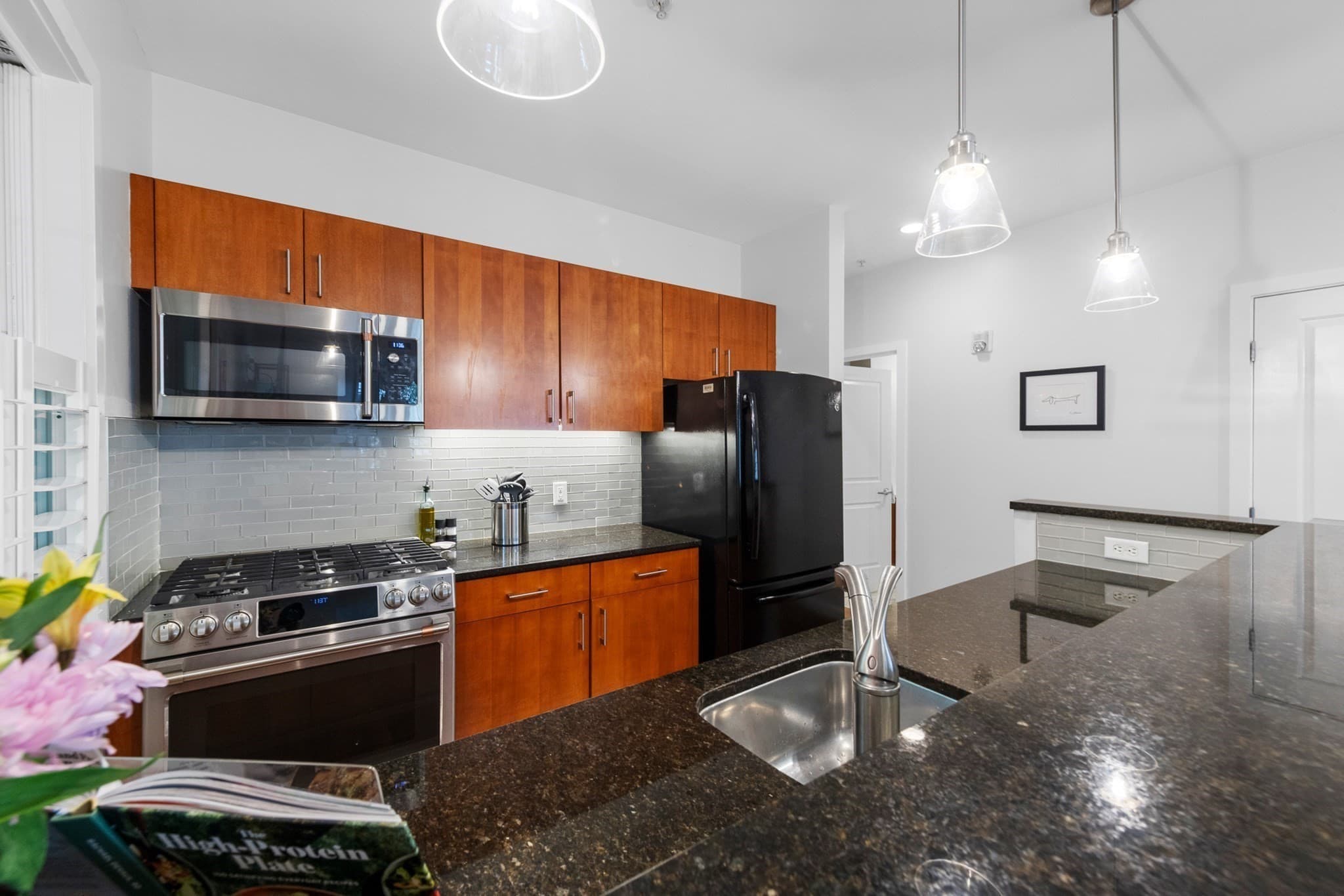Condominium at 69 Galen St # 3, Watertown MA 02472, Watertown, photo 6 of 37