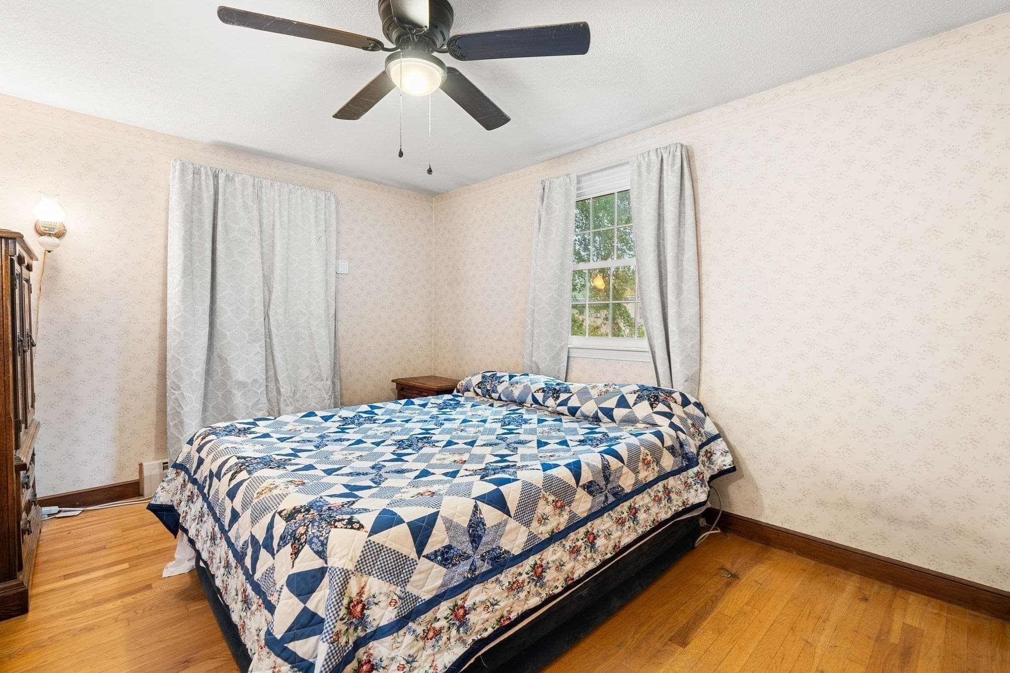 Single Family Residence at 22 Crestshire Drive, Lawrence MA 01843, Lawrence, photo 15 of 34