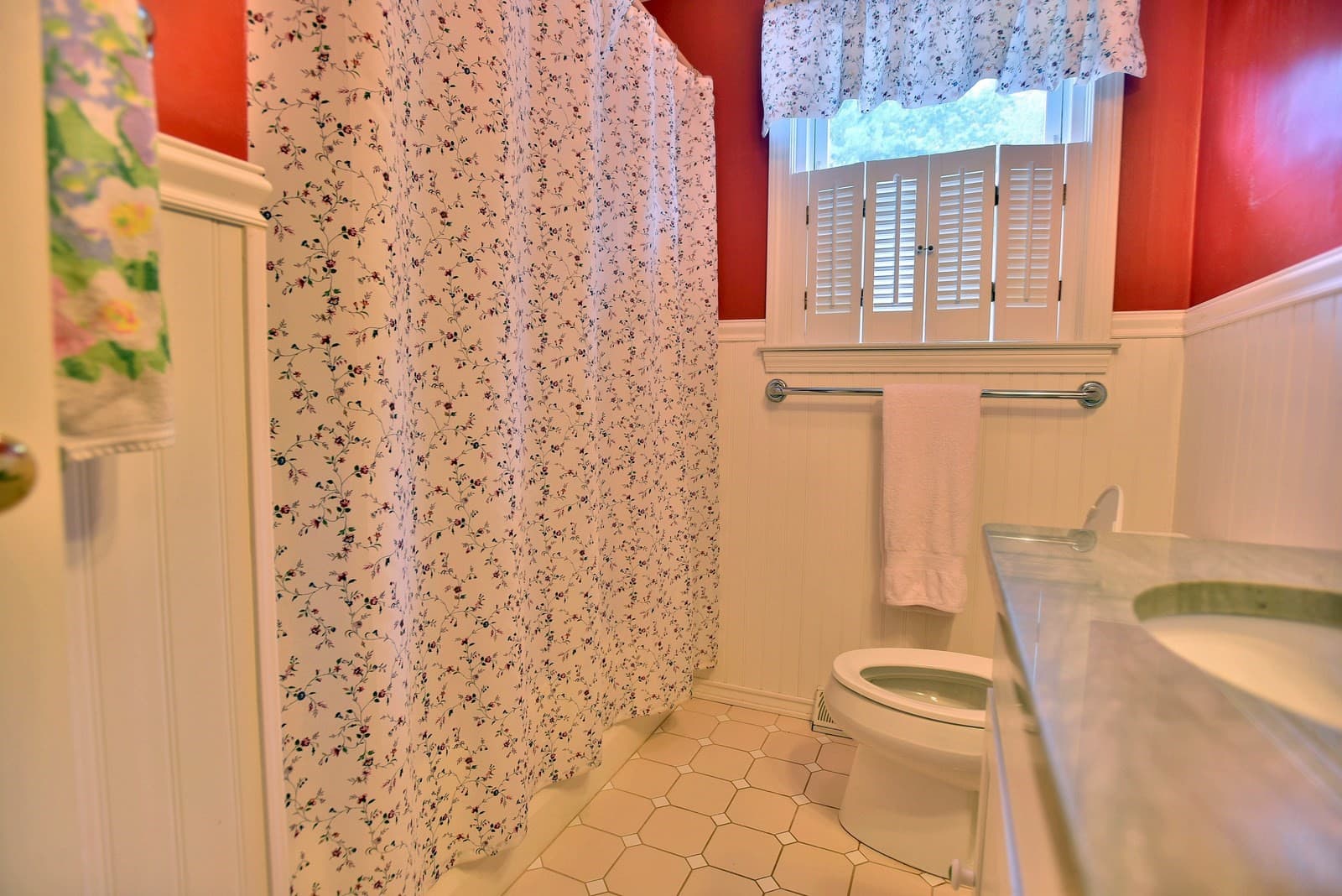 Single Family Residence at 18 Delorenzo Dr, Randolph MA 02368, Randolph, photo 27 of 31