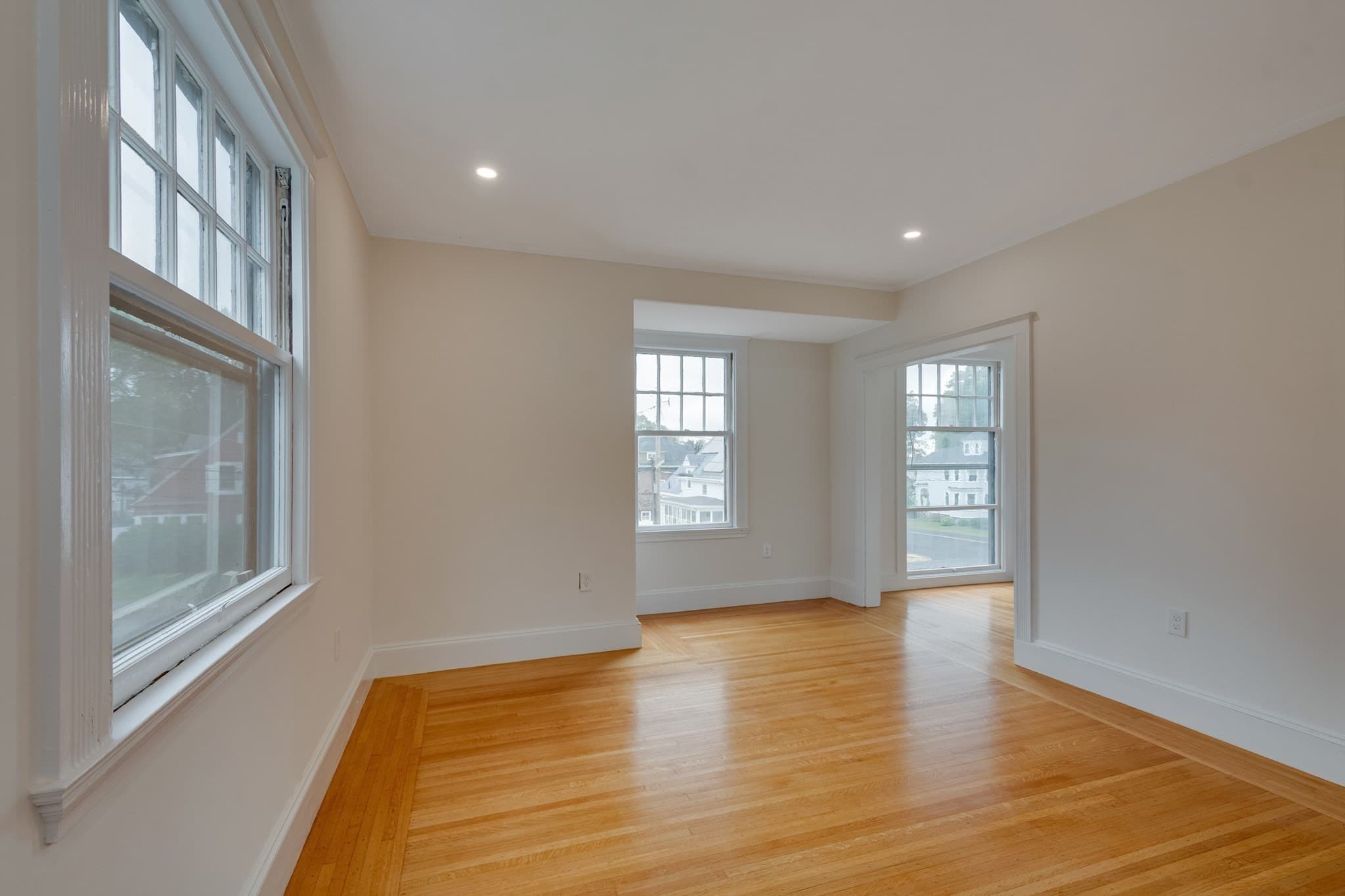 Single Family Residence at 217 Lawrence St, Haverhill MA 01830, Haverhill, photo 19 of 39