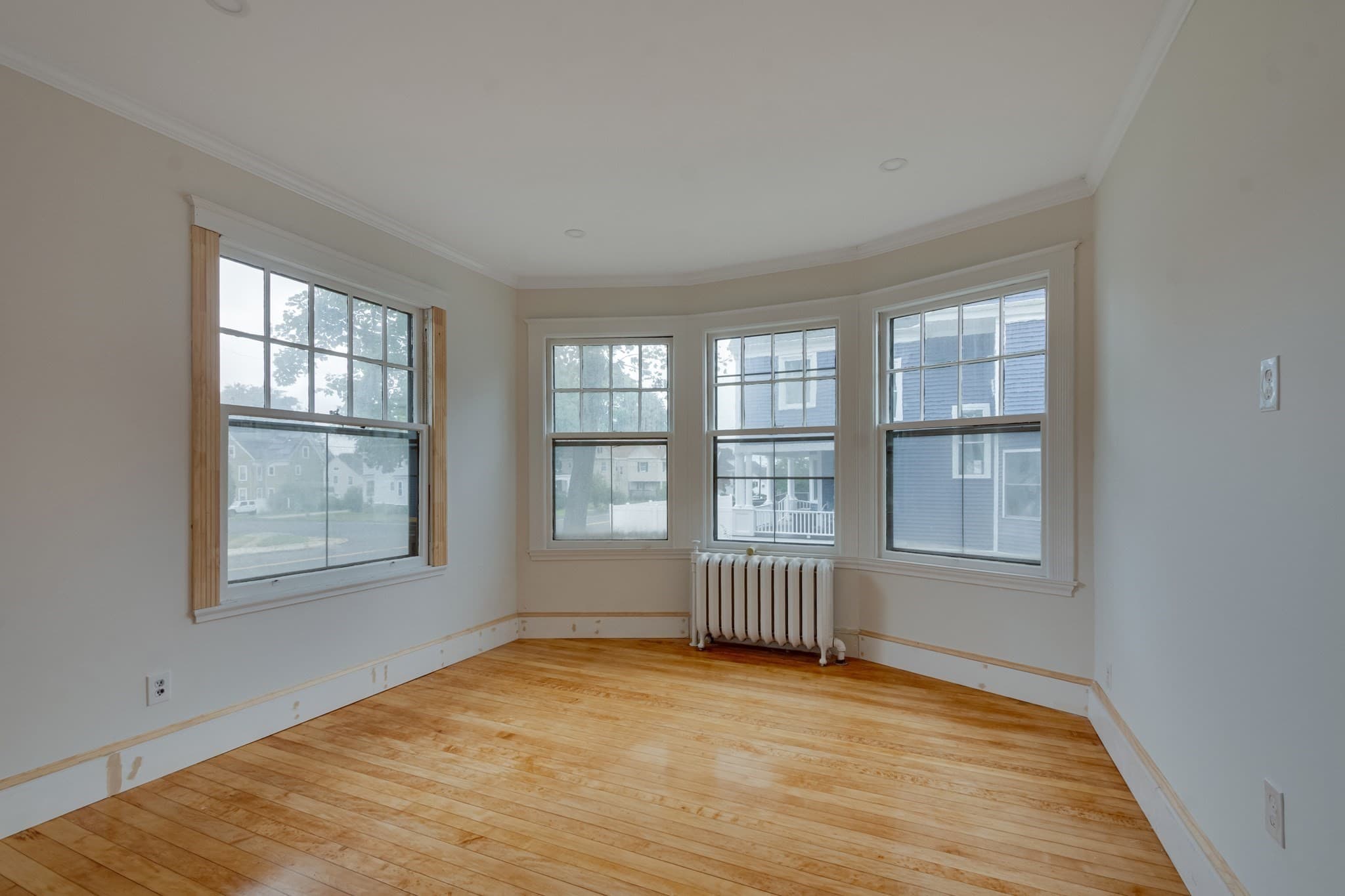 Single Family Residence at 217 Lawrence St, Haverhill MA 01830, Haverhill, photo 8 of 39