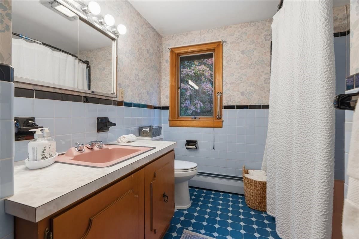 Single Family Residence at 26 Arlington Road, Burlington MA 01803, Burlington, photo 19 of 23