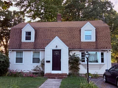 188 Bowles Park, Springfield MA 01104