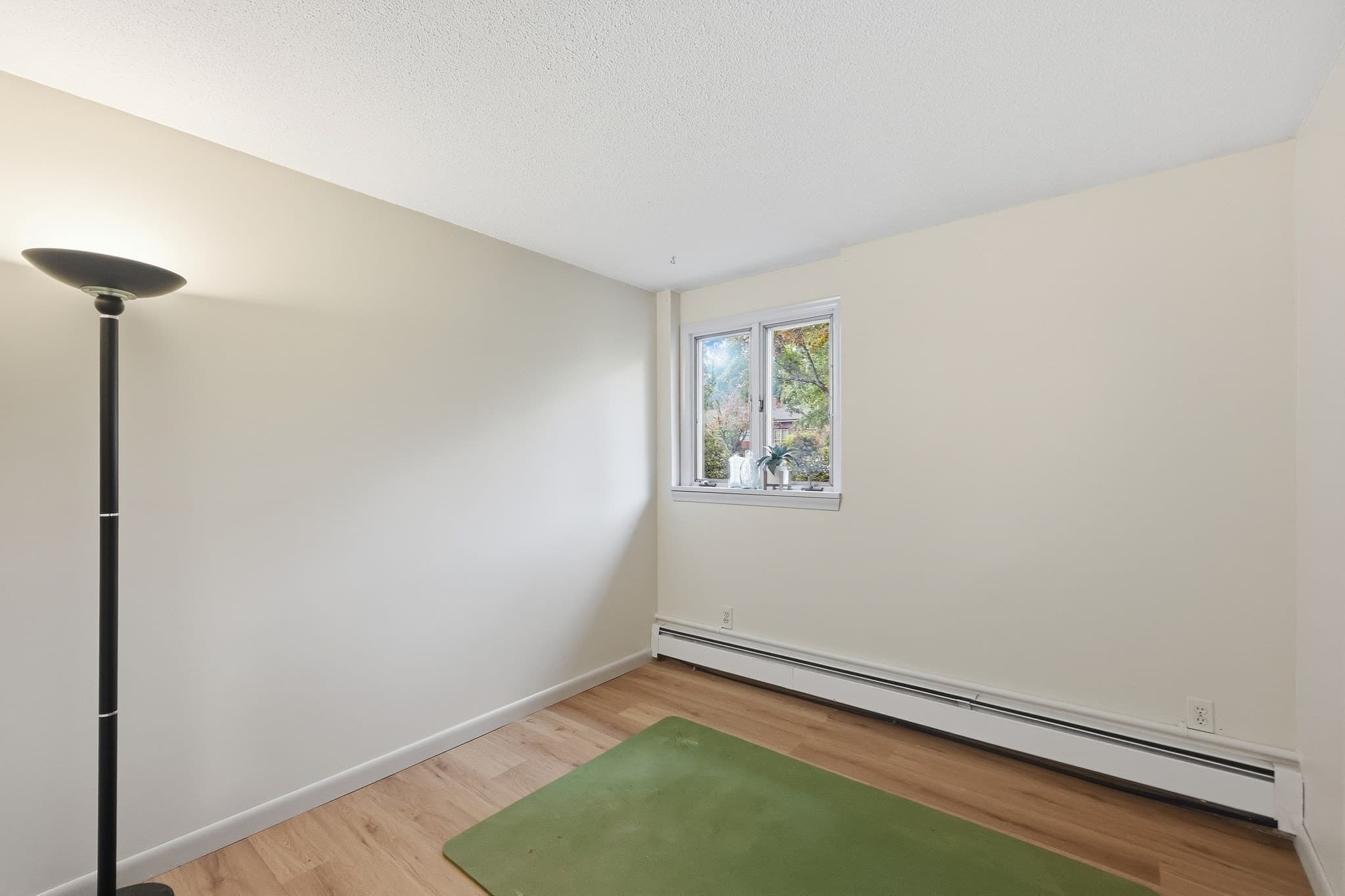 Single Family Residence at 36 Goldenview Drive, West Springfield MA 01089, West Springfield, photo 27 of 38