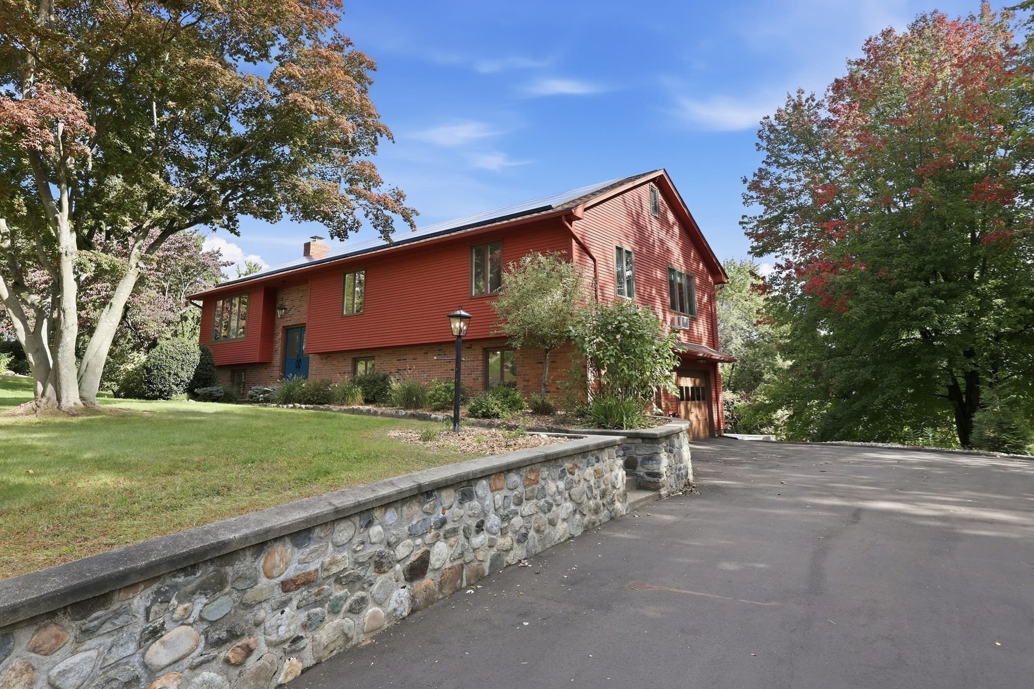Single Family Residence at 36 Goldenview Drive, West Springfield MA 01089, West Springfield, photo 34 of 38