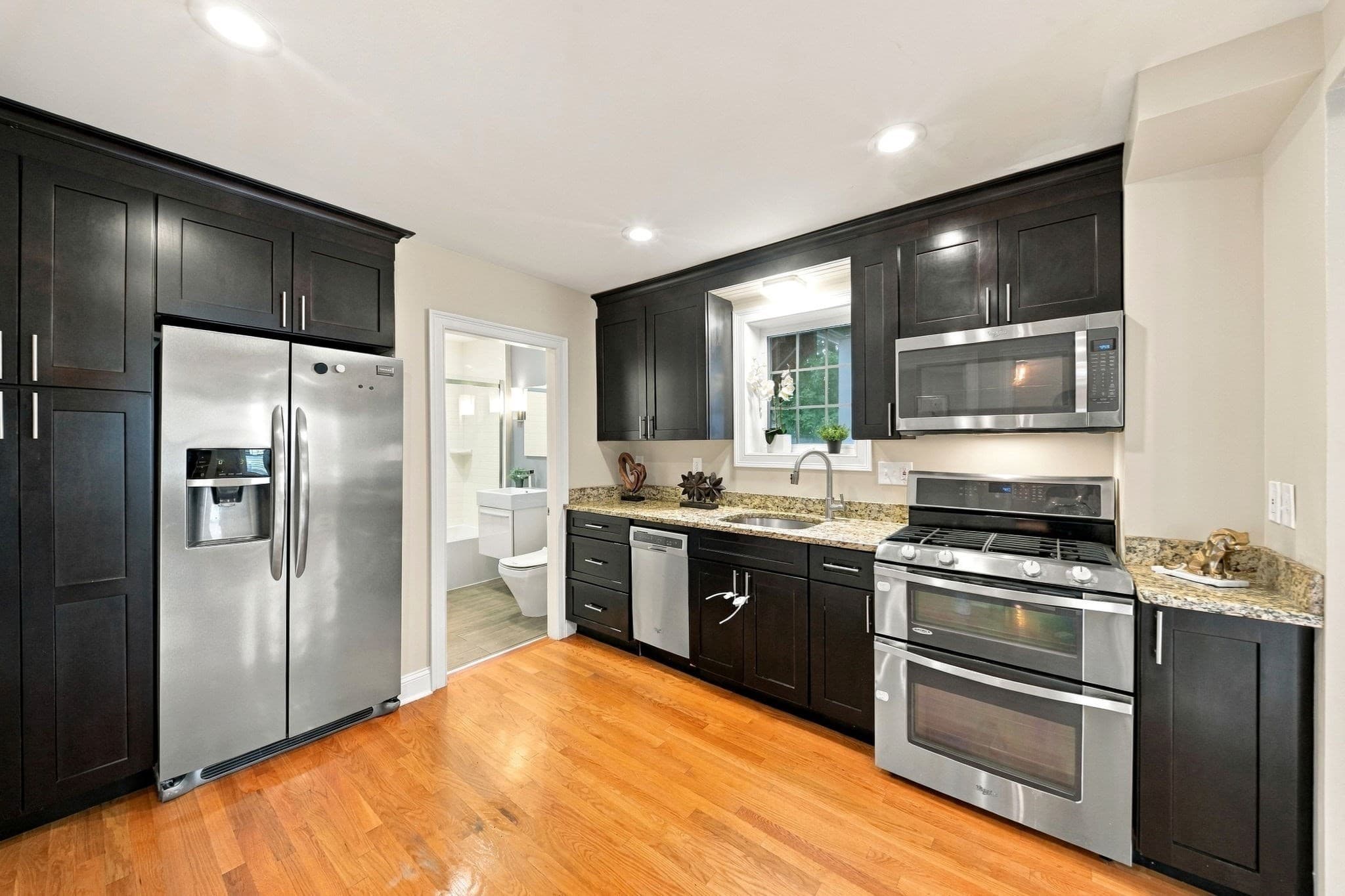 2 Family - 2 Units Up/Down at 201 Billings St, Quincy MA 02171, Quincy, photo 12 of 42