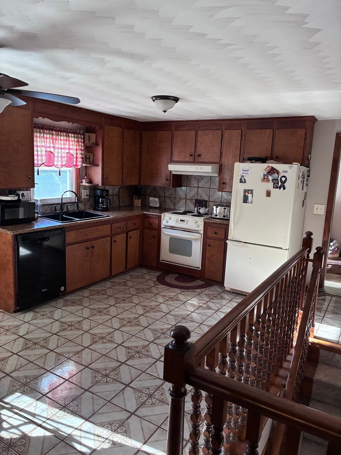 Single Family Residence at 770 County Street, Attleboro MA 02703, photo 40 of 41