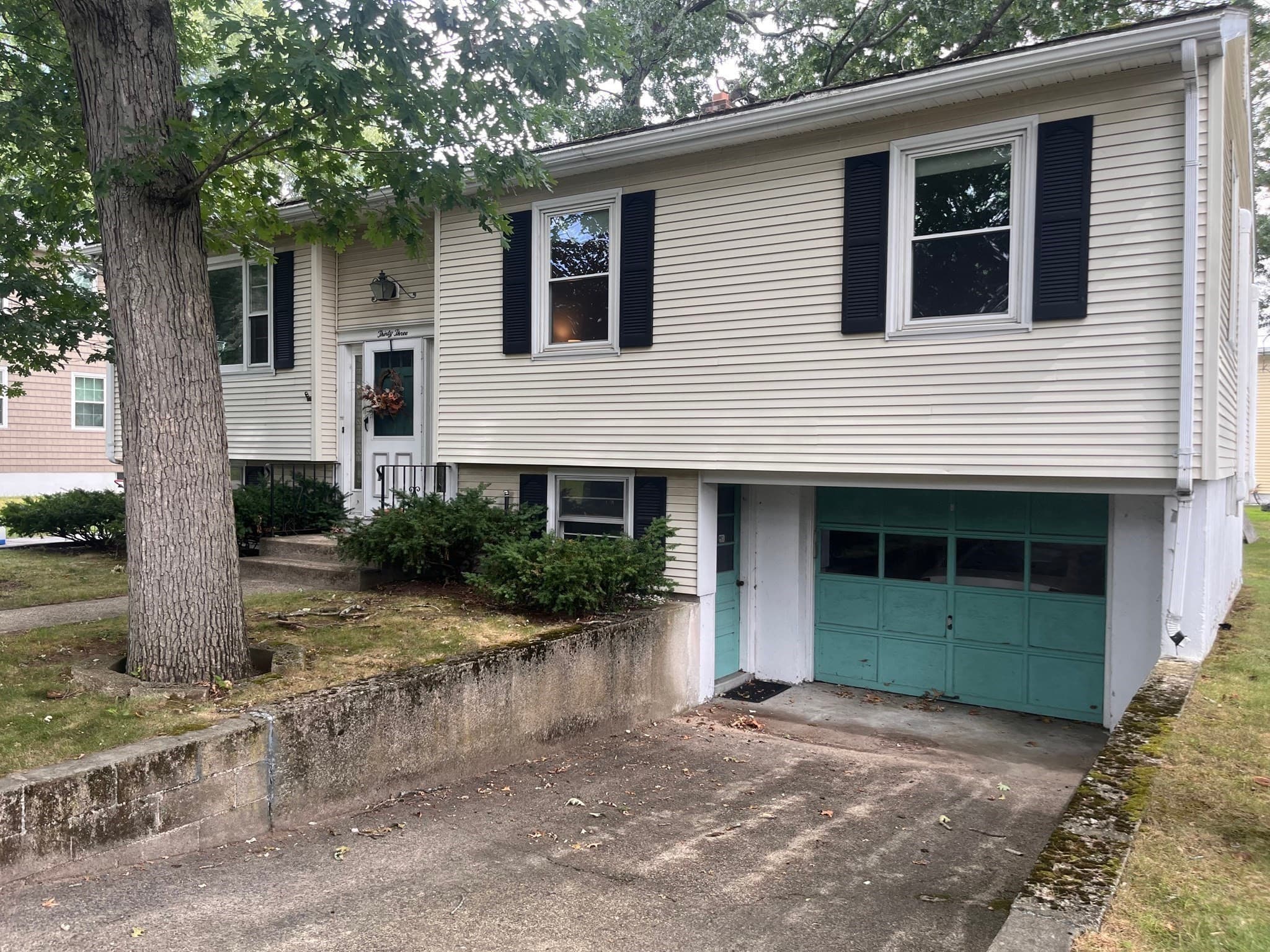 Single Family Residence at 33 Rand Ave, Attleboro MA 02703, Attleboro, photo 3 of 26