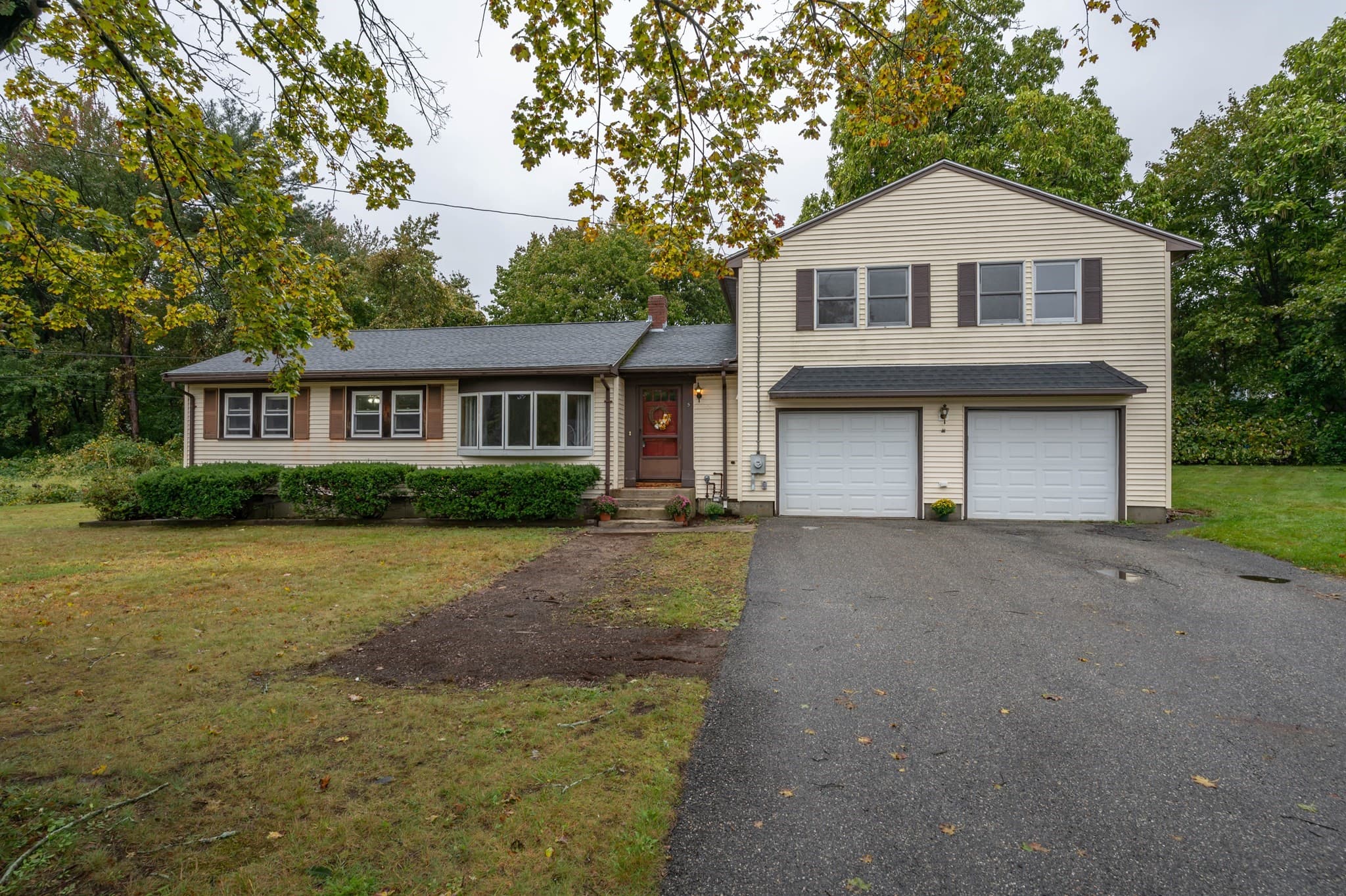 5 Martin Dr, Billerica MA 01821