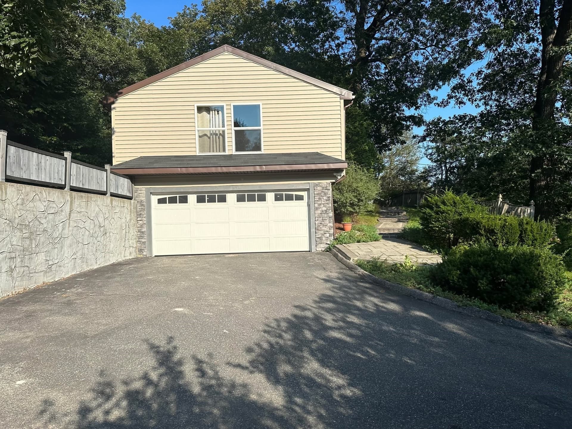 Single Family Residence at 35 Glen Cir, Waltham MA 02451, photo 41 of 41