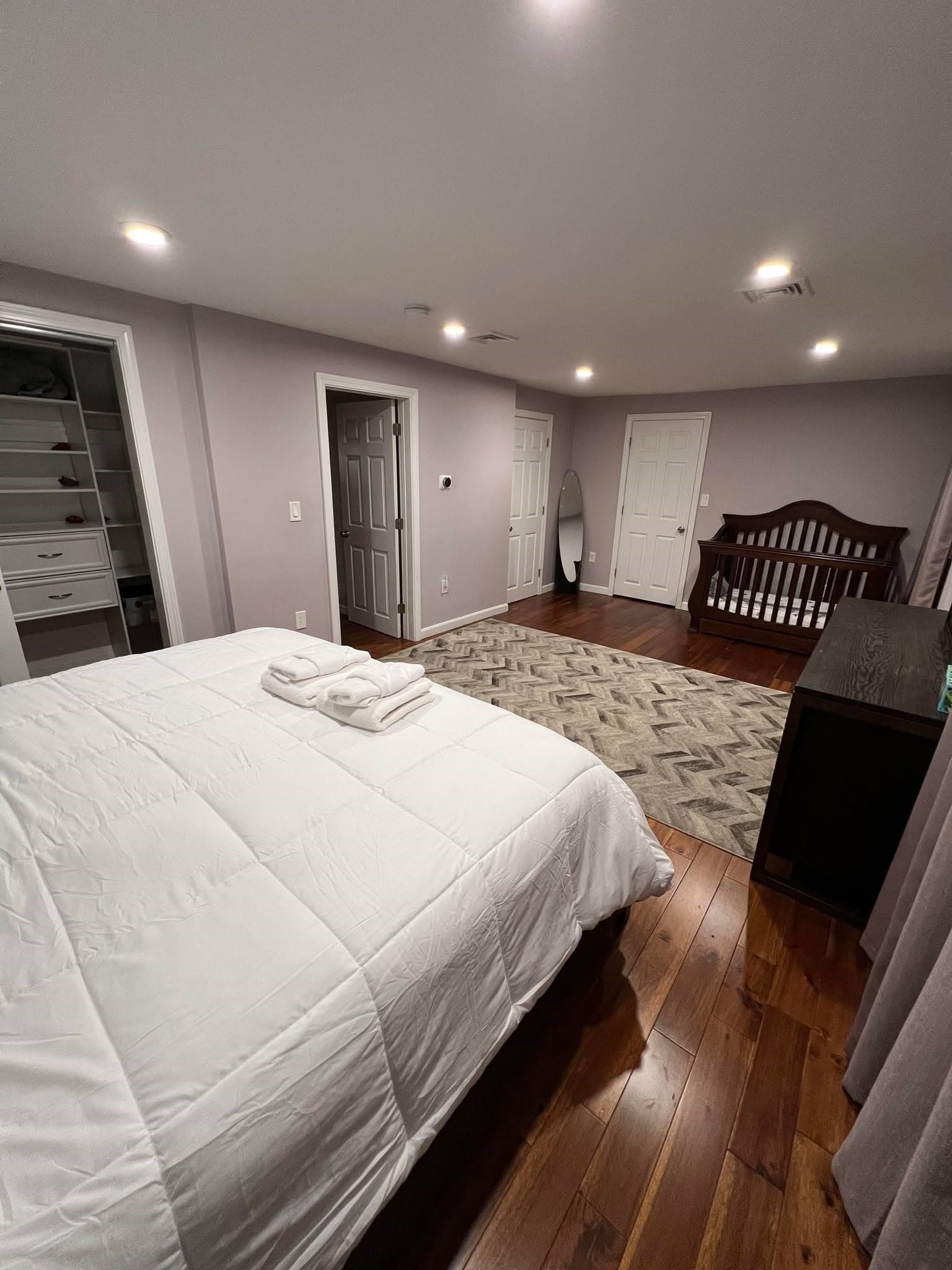 Single Family Residence at 35 Glen Cir, Waltham MA 02451, photo 11 of 41