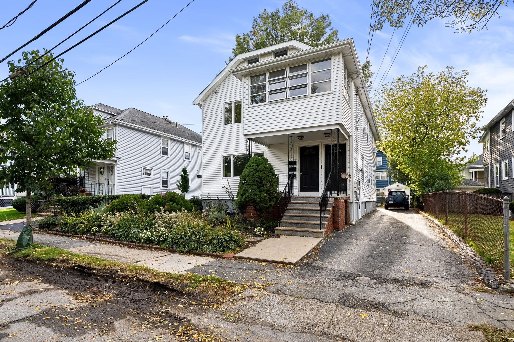 2 Family - 2 Units Up/Down at 16-18 Alfred Rd, Arlington MA 02474, Arlington, photo 2 of 40