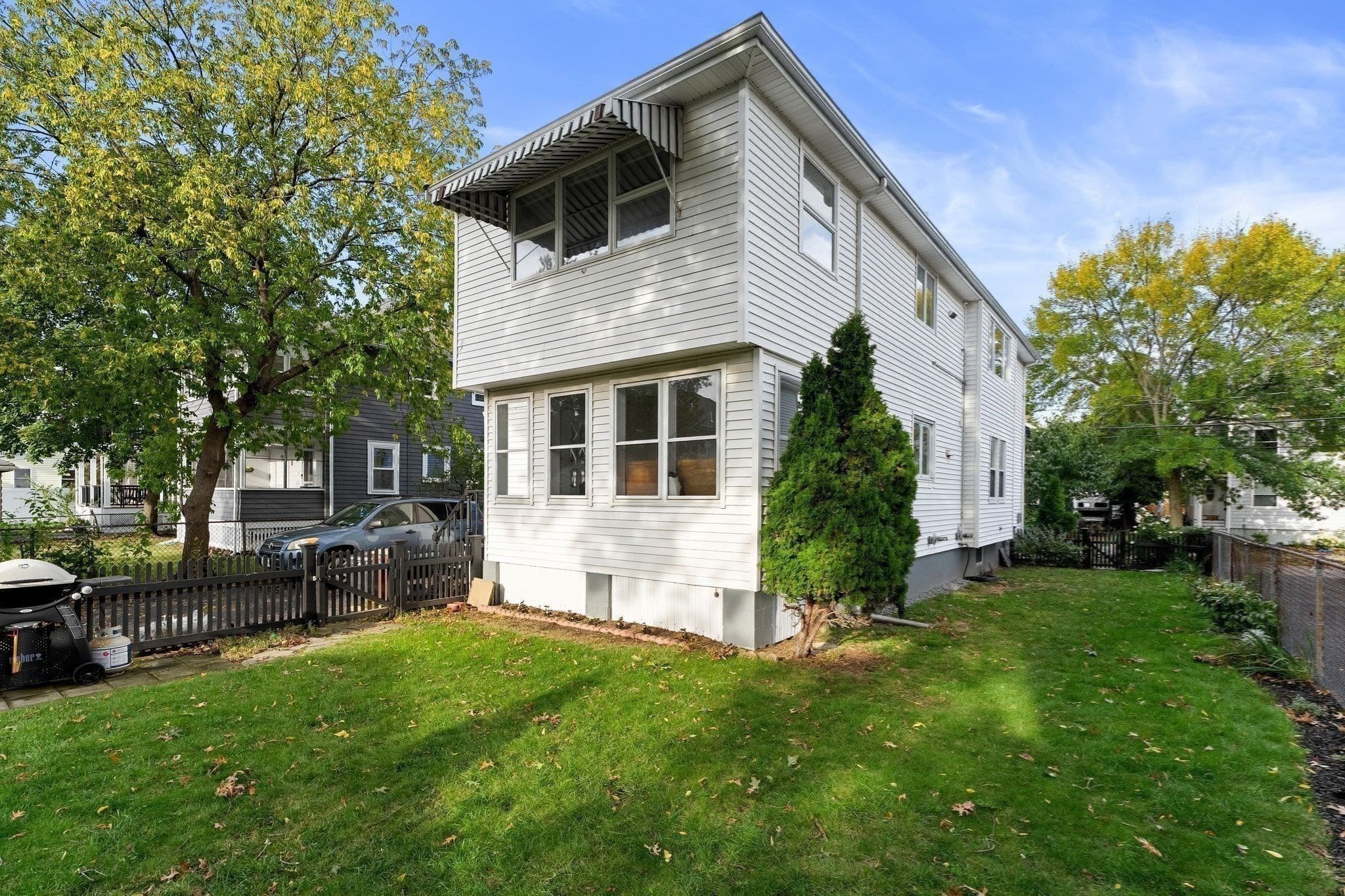 2 Family - 2 Units Up/Down at 16-18 Alfred Rd, Arlington MA 02474, Arlington, photo 38 of 40