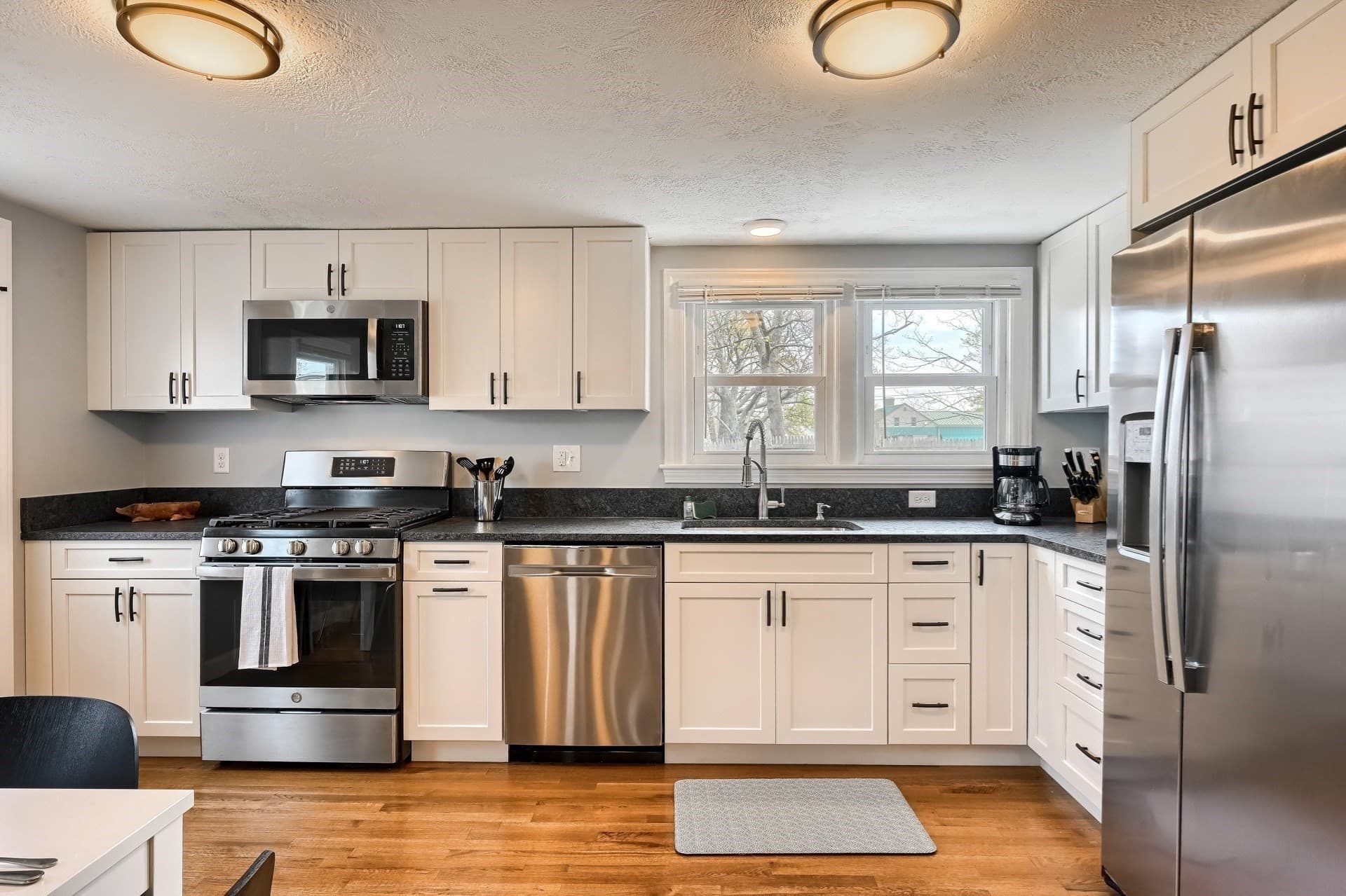 Single Family Residence at 32 Washington Ave Ext, Barnstable MA 02601, Barnstable, photo 6 of 22