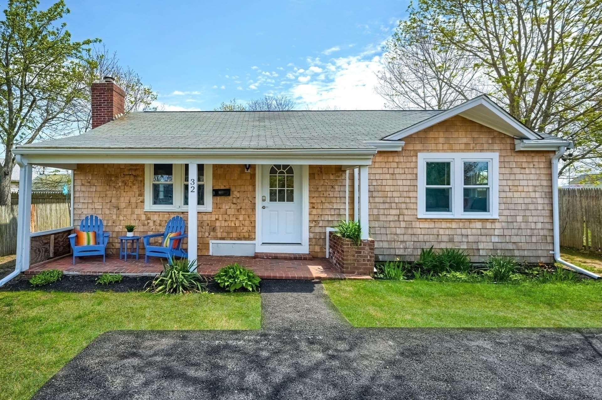 32 Washington Ave Ext, Barnstable MA 02601