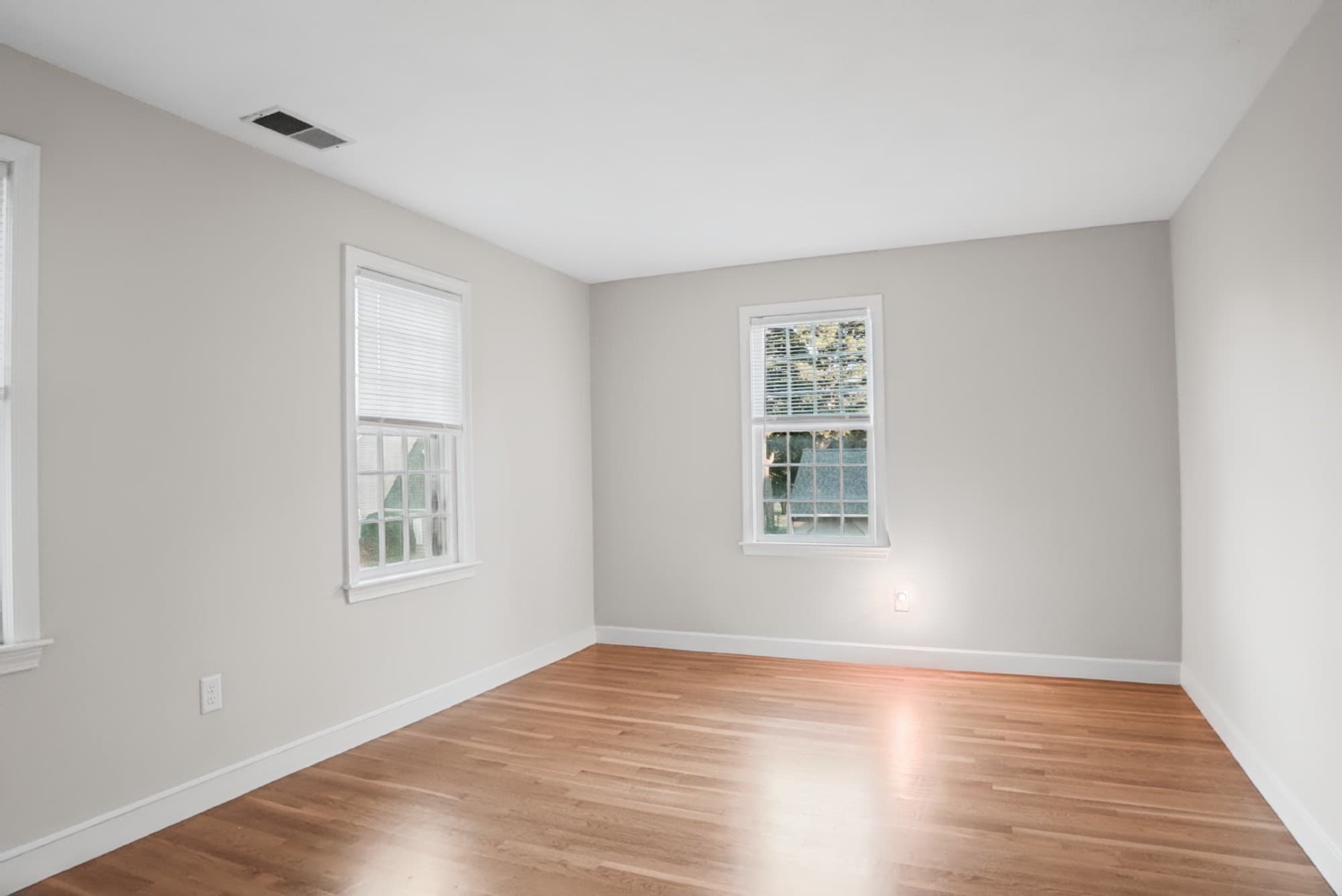 Condominium at 18 Muster Court # 18, Lexington MA 02420, Lexington, photo 21 of 28