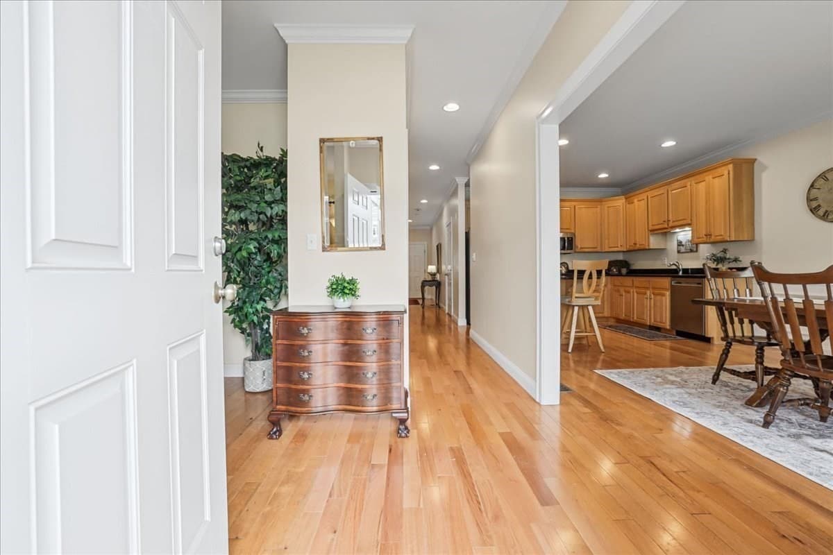 Single Family Residence at 41 Meetinghouse Road, Norfolk MA 02056, Norfolk, photo 3 of 42