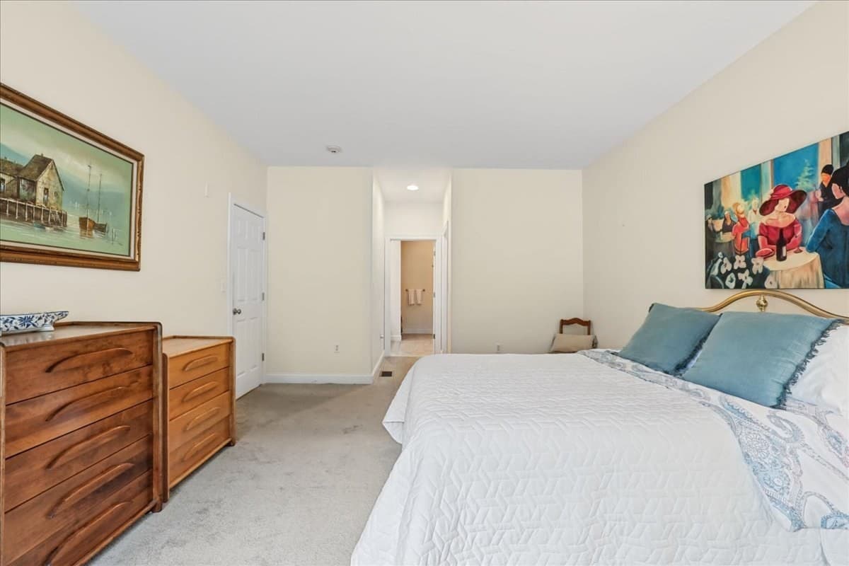 Single Family Residence at 41 Meetinghouse Road, Norfolk MA 02056, Norfolk, photo 18 of 42