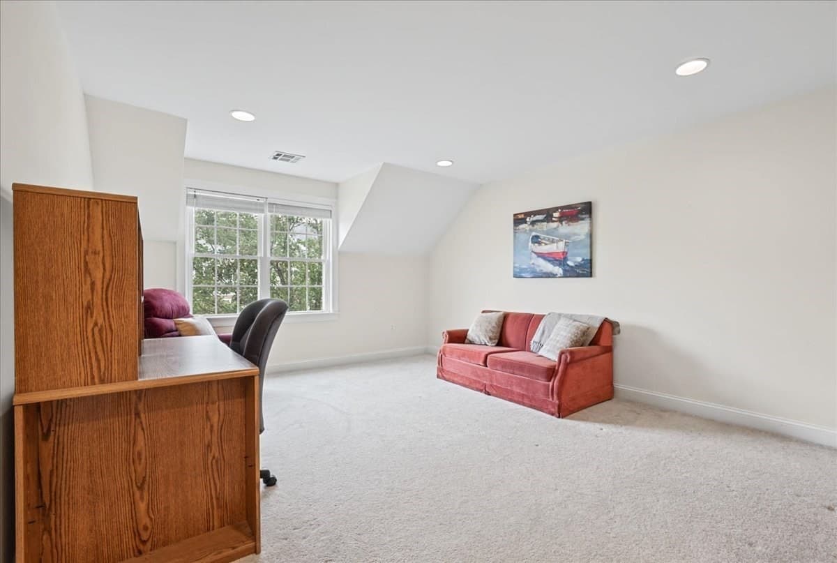 Single Family Residence at 41 Meetinghouse Road, Norfolk MA 02056, Norfolk, photo 29 of 42