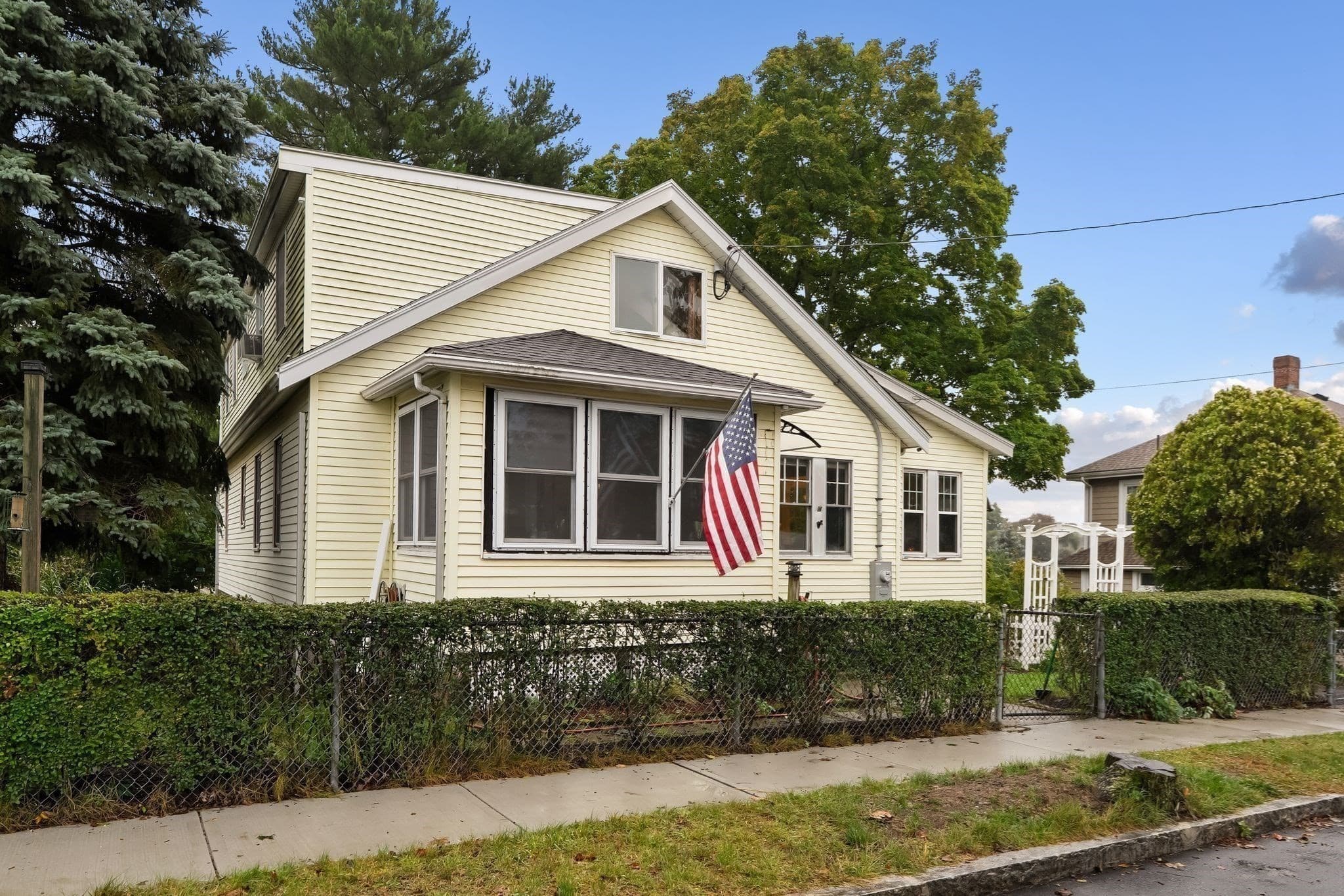 Single Family Residence at 102 Elliot Ave, Quincy MA 02171, Quincy, photo 36 of 40