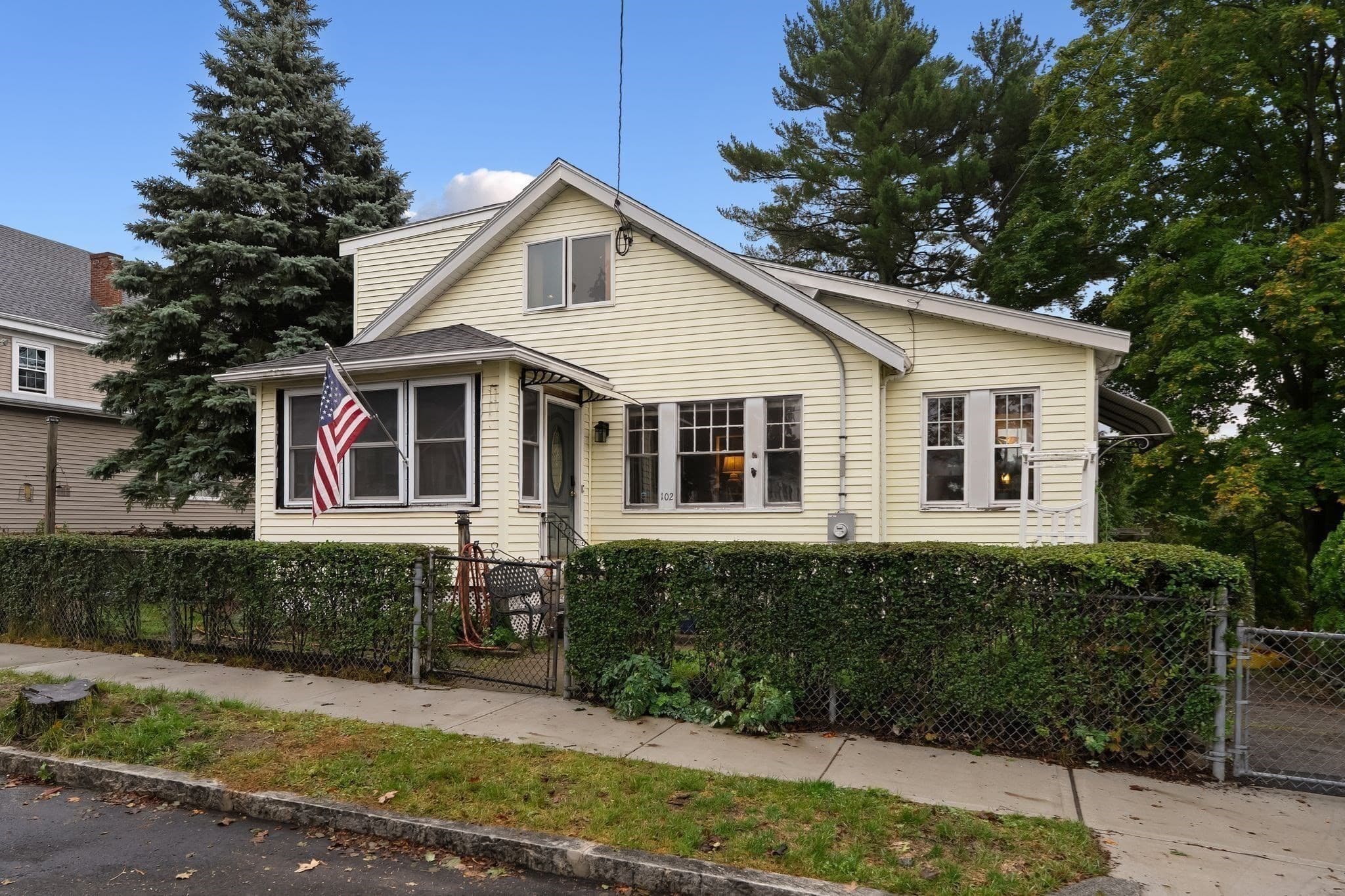 Single Family Residence at 102 Elliot Ave, Quincy MA 02171, Quincy, photo 37 of 40
