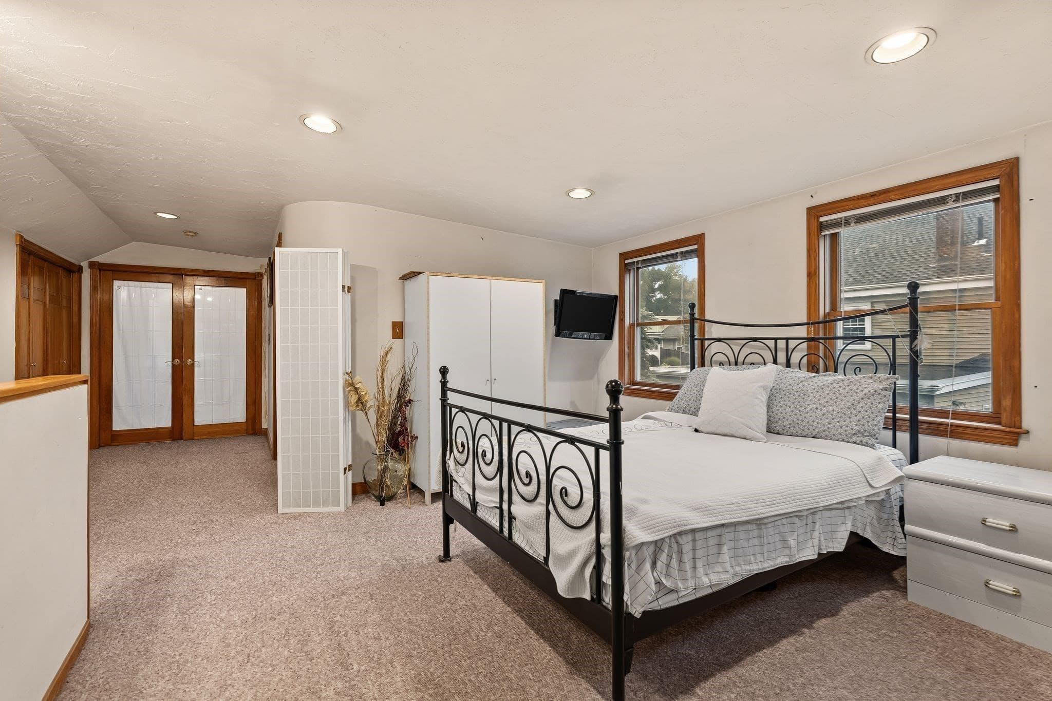 Single Family Residence at 102 Elliot Ave, Quincy MA 02171, Quincy, photo 25 of 40