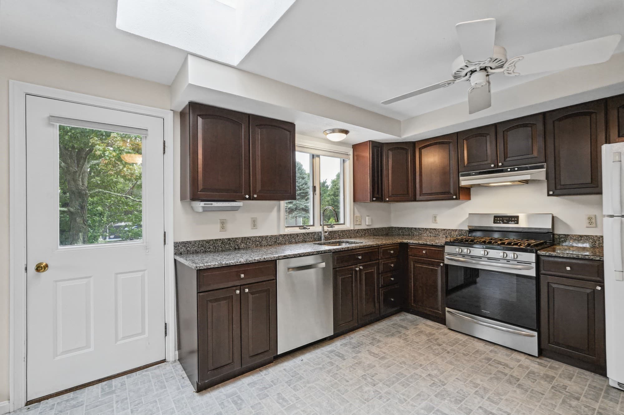 Single Family Residence at 340 Lowell Street, Lexington MA 02420, Lexington, photo 4 of 31