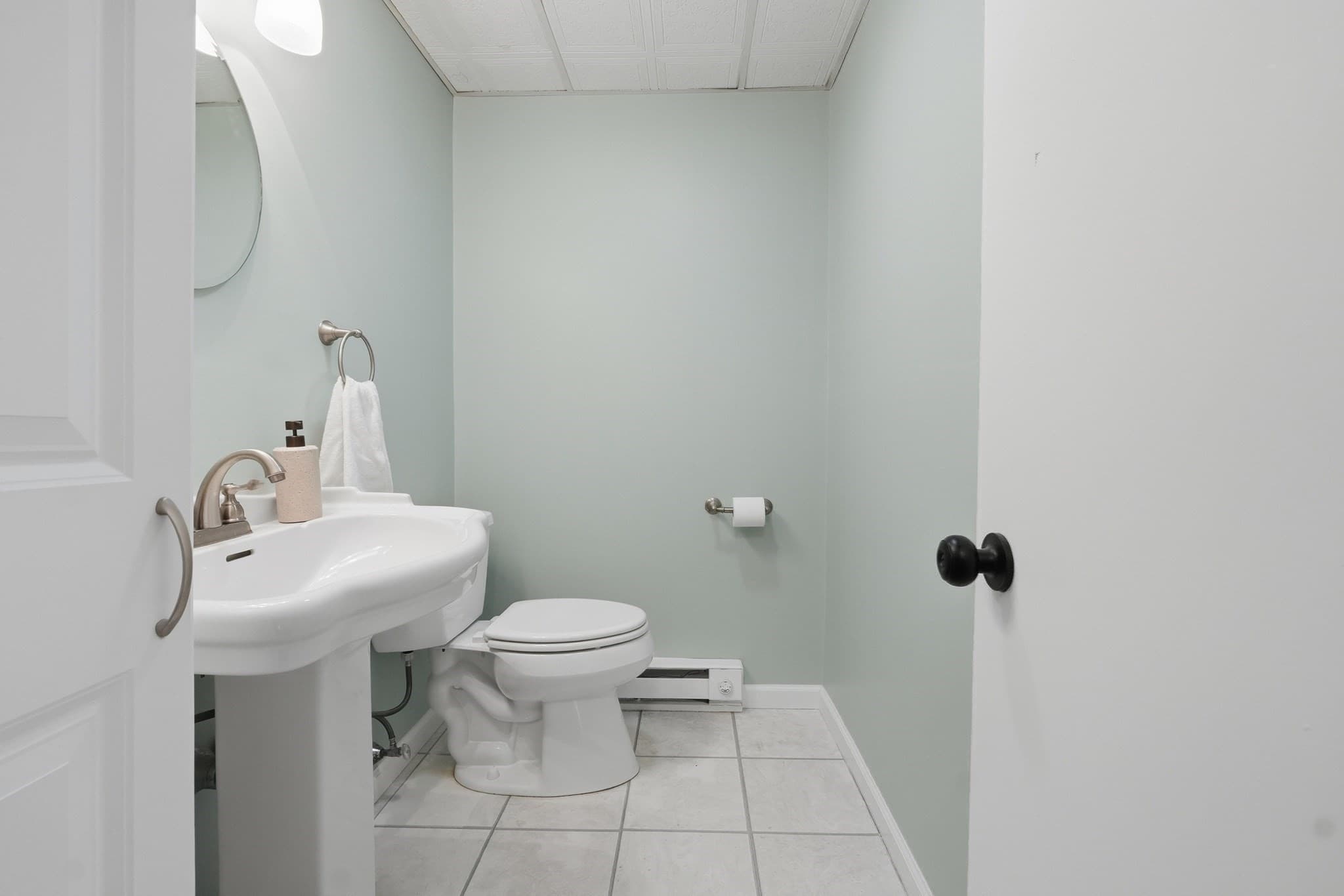 Condominium at 270 Sunderland Rd # 45, Worcester MA 01604, Worcester, photo 13 of 27