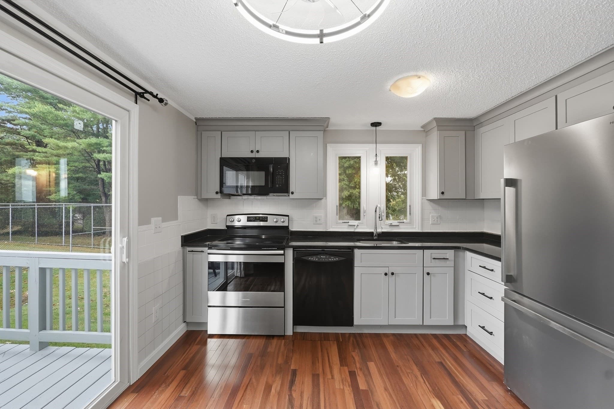 Condominium at 270 Sunderland Rd # 45, Worcester MA 01604, Worcester, photo 5 of 27