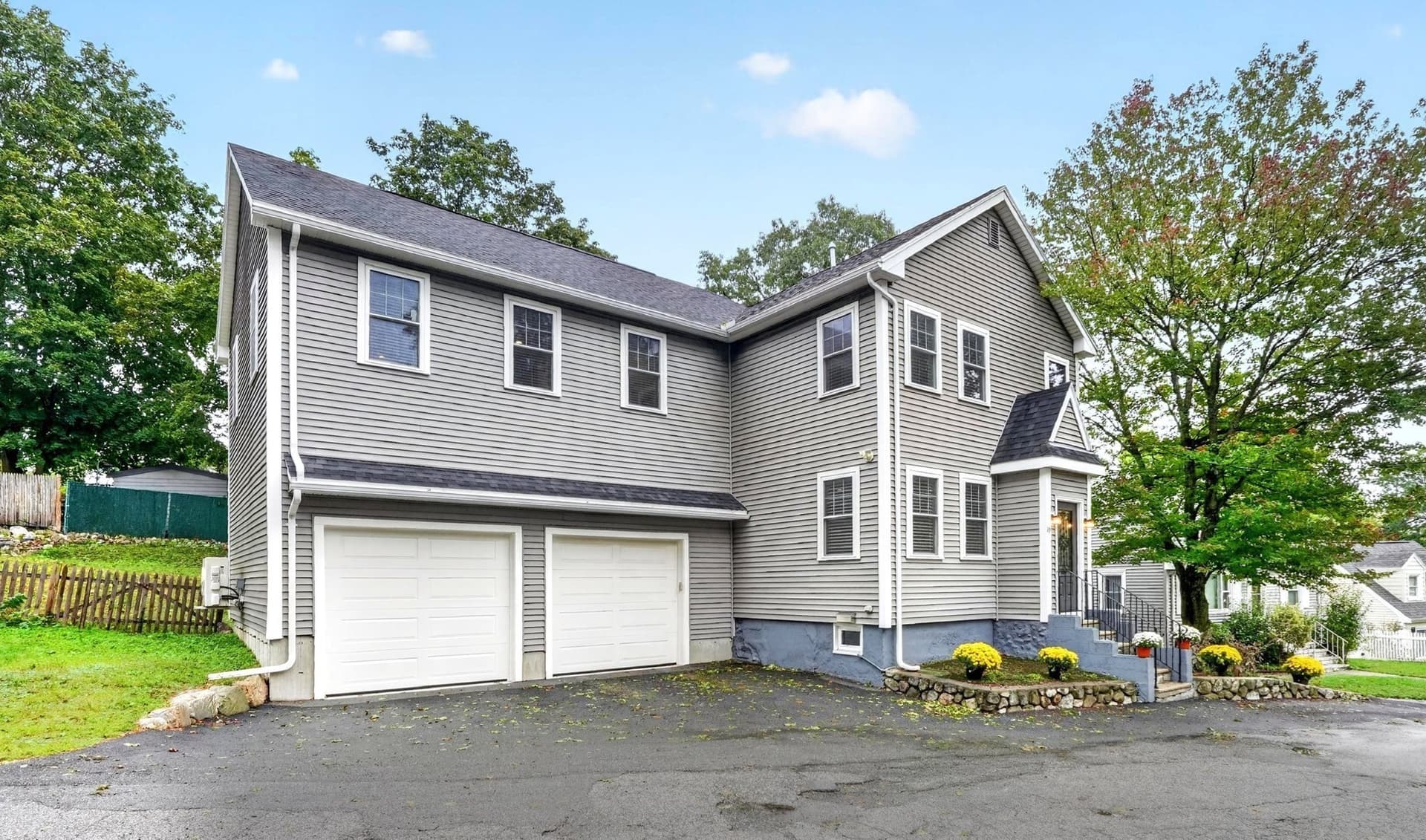Single Family Residence at 19 Rockwood St., Melrose MA 02176, photo 3 of 25