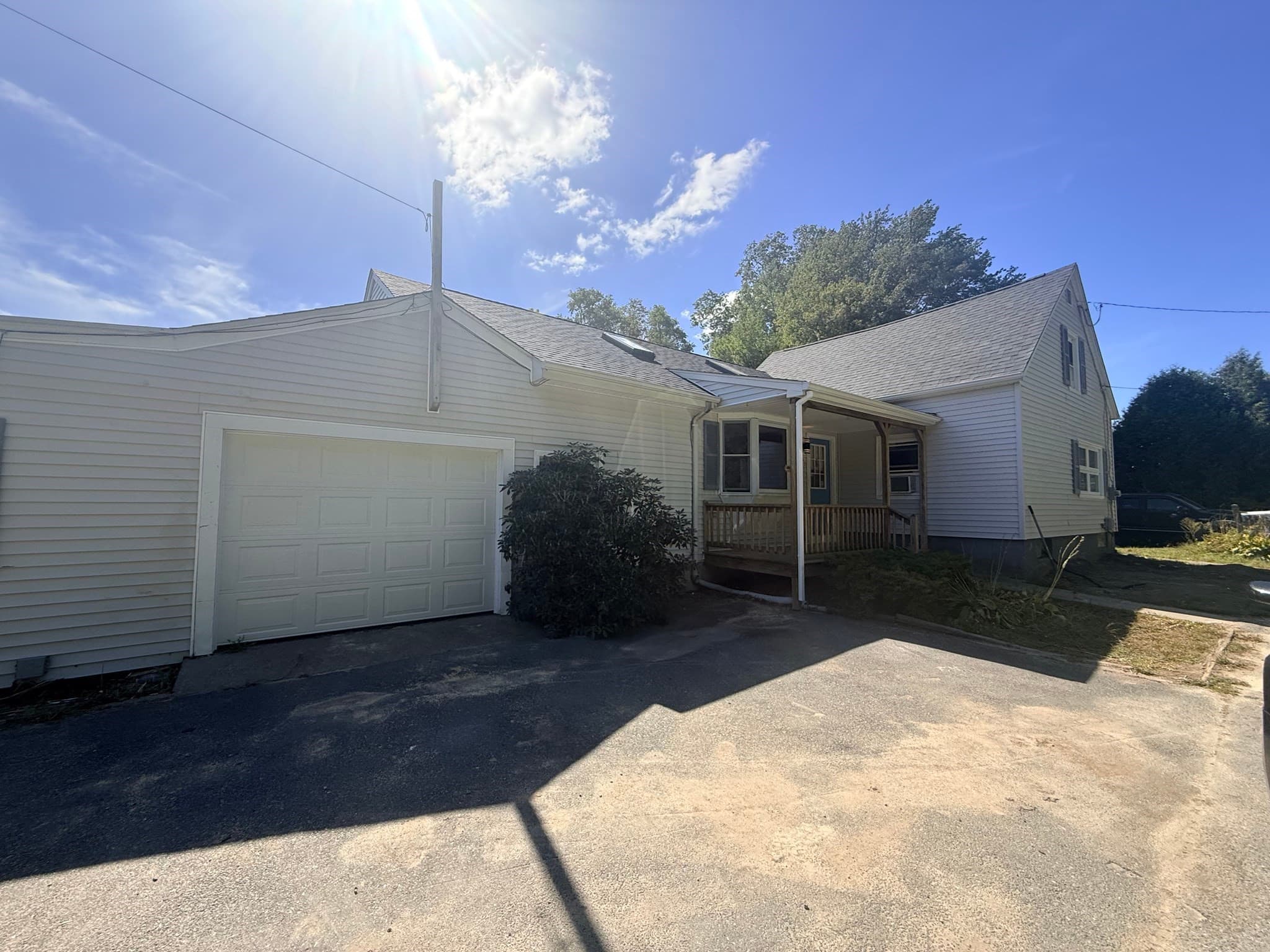 33 Johnson St, Westport MA 02790