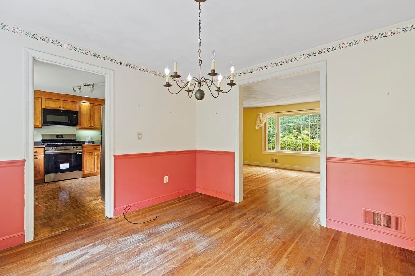 Single Family Residence at 77 Warren Rd, Ashland MA 01721, Ashland, photo 9 of 42