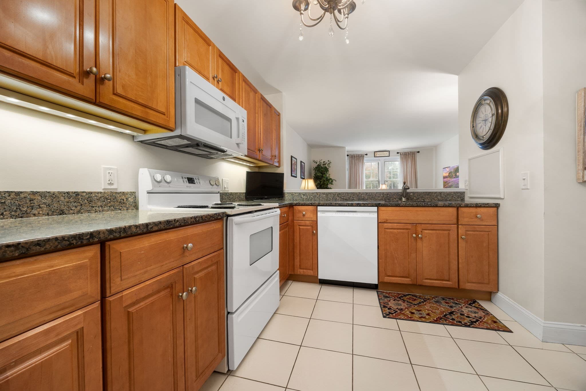 Condominium at 1 Millbrook Lane # 314, Wakefield MA 01880, Wakefield, photo 9 of 25