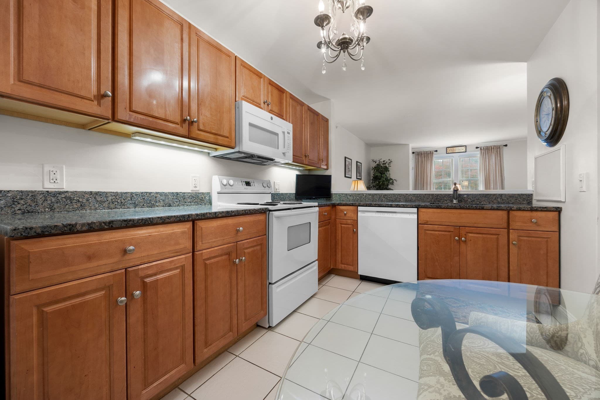 Condominium at 1 Millbrook Lane # 314, Wakefield MA 01880, Wakefield, photo 8 of 25