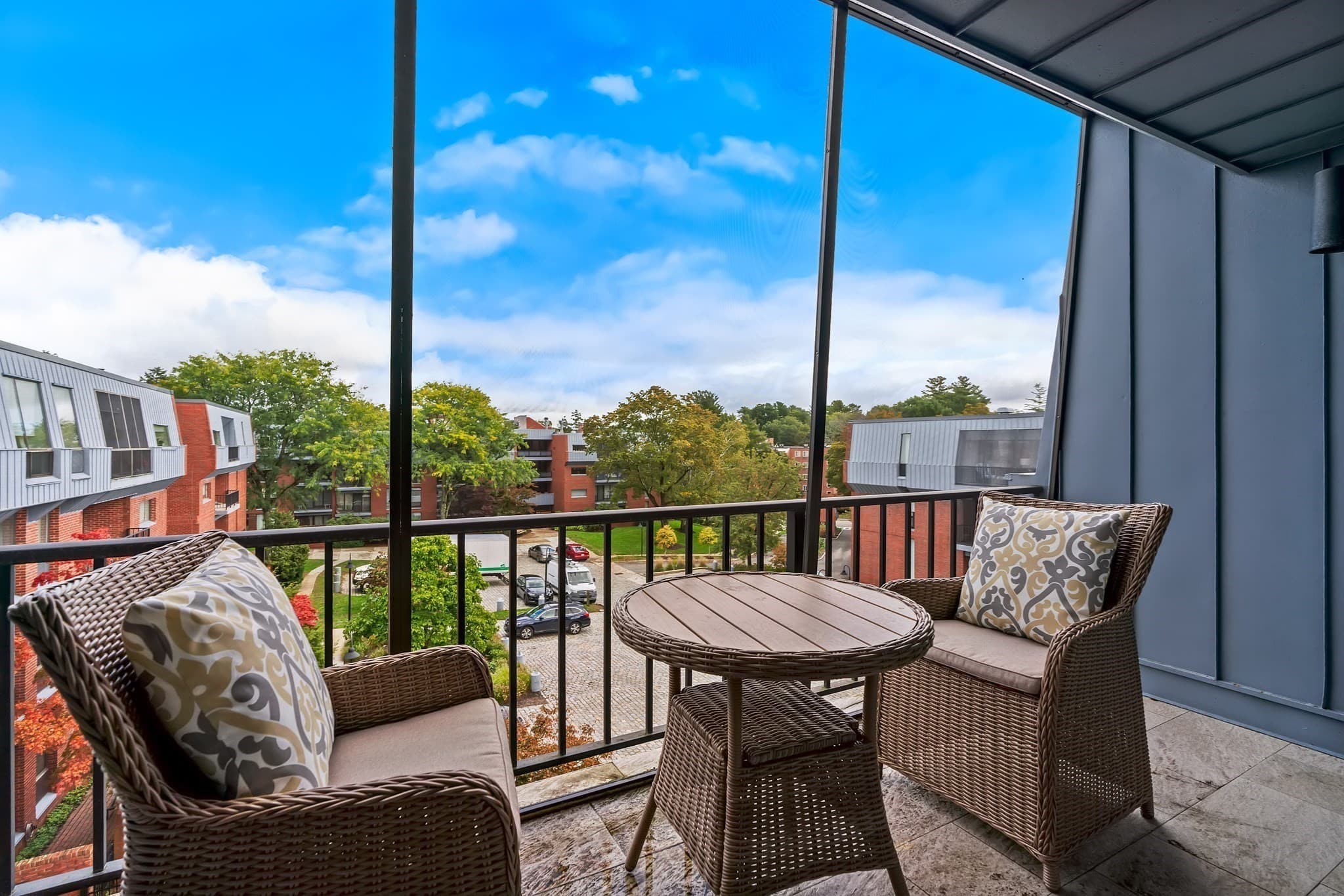 75 Grove Street # 427, Wellesley MA 02482