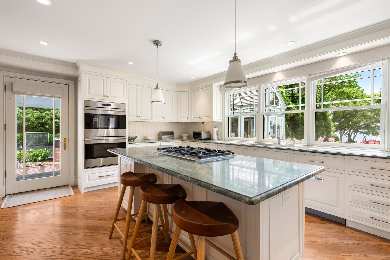 Single Family Residence at 141 Eel River Rd, Barnstable MA 02655, Barnstable, photo 19 of 42