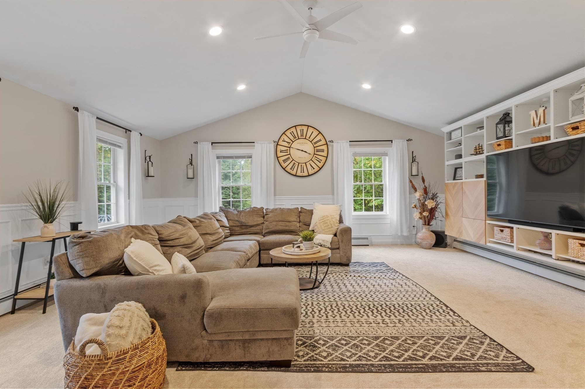 Single Family Residence at 682 Ashburnham Hill Rd, Fitchburg MA 01420, Fitchburg, photo 10 of 39