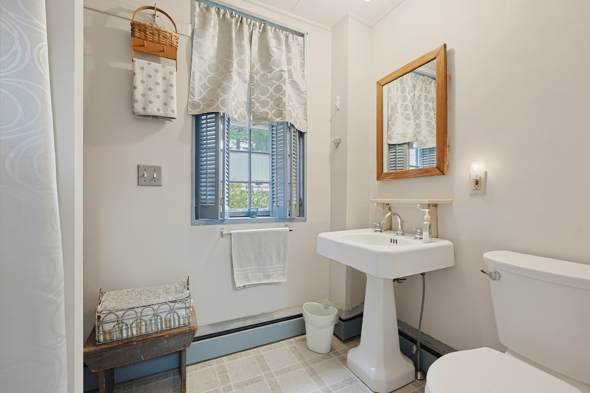 Single Family Residence at 681 Washington St, Pembroke MA 02359, Pembroke, photo 13 of 20