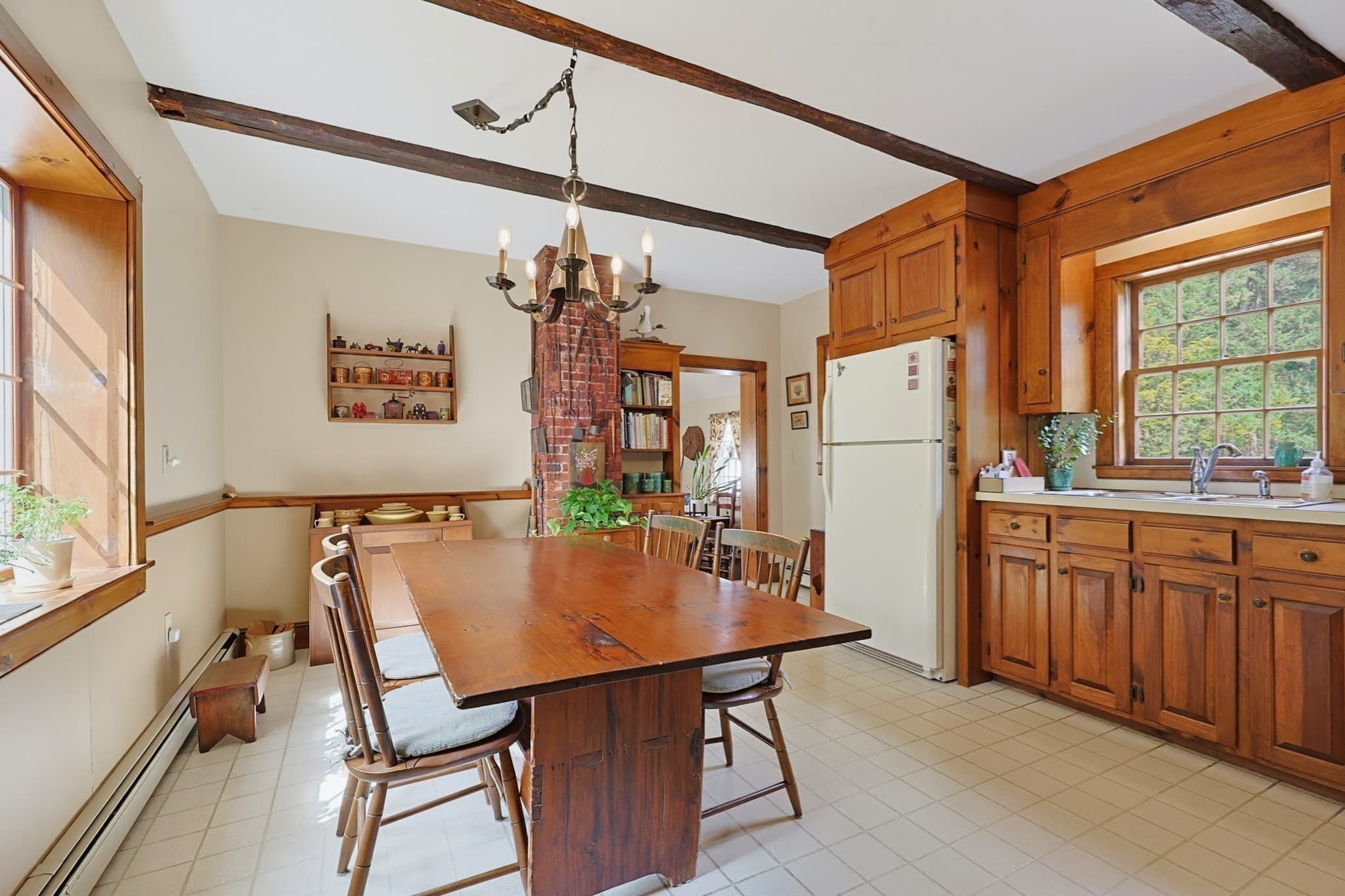 Single Family Residence at 681 Washington St, Pembroke MA 02359, Pembroke, photo 9 of 20